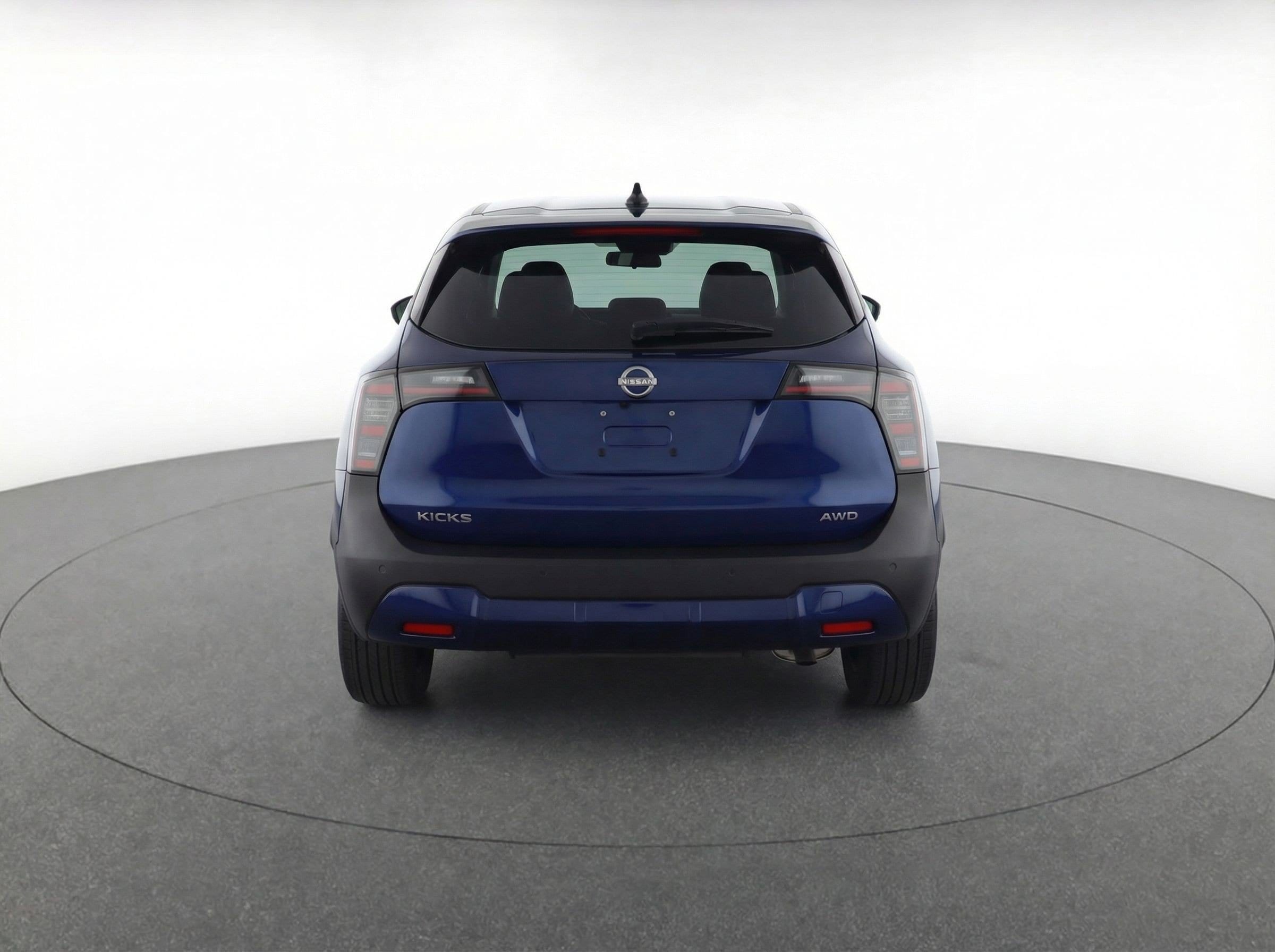 Thumbnail: 2025 Nissan Kicks - 7