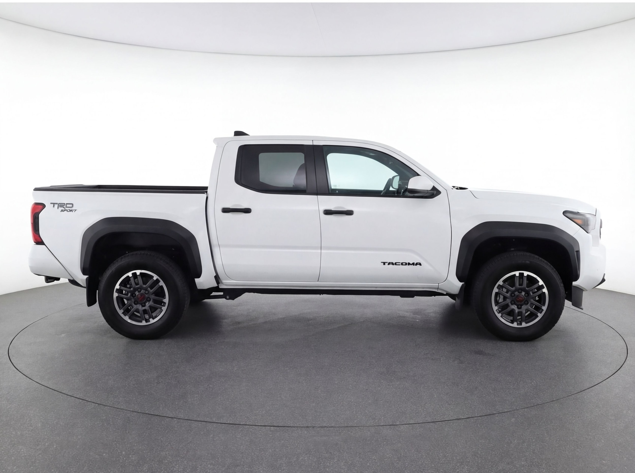 Thumbnail: 2024 Toyota Tacoma - 8