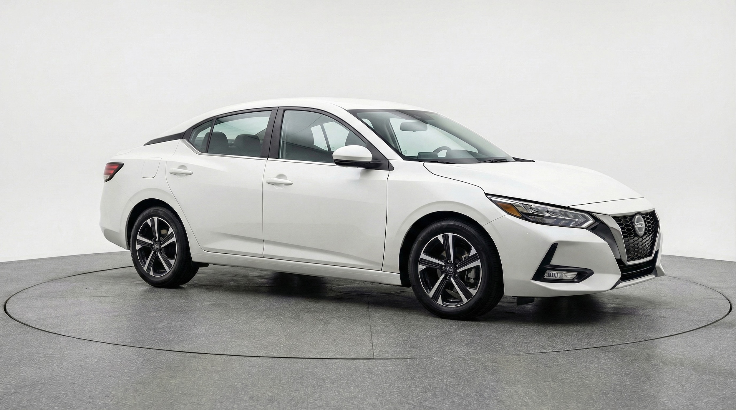 Thumbnail: 2025 Nissan Sentra - 1