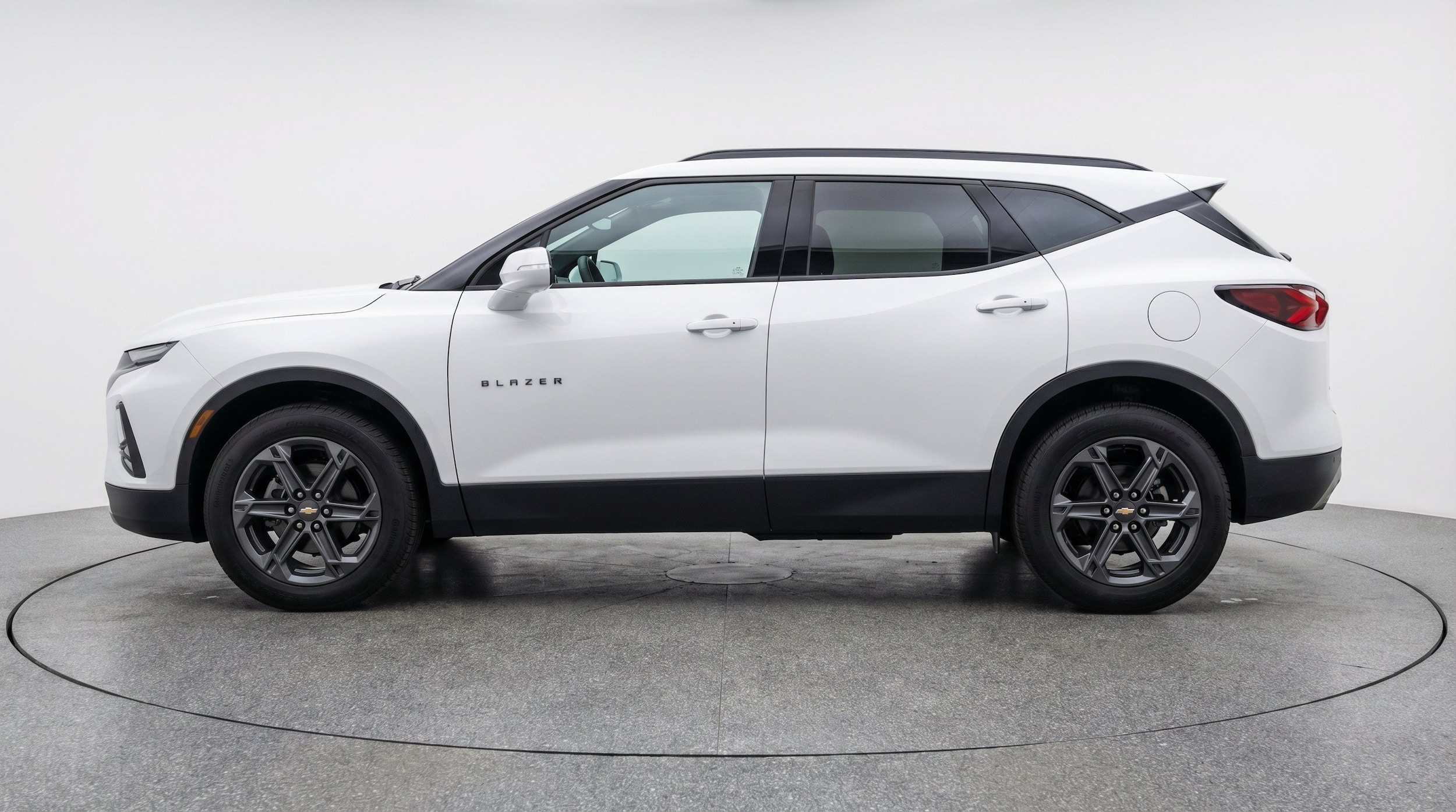 Thumbnail: 2025 Chevrolet Blazer - 5