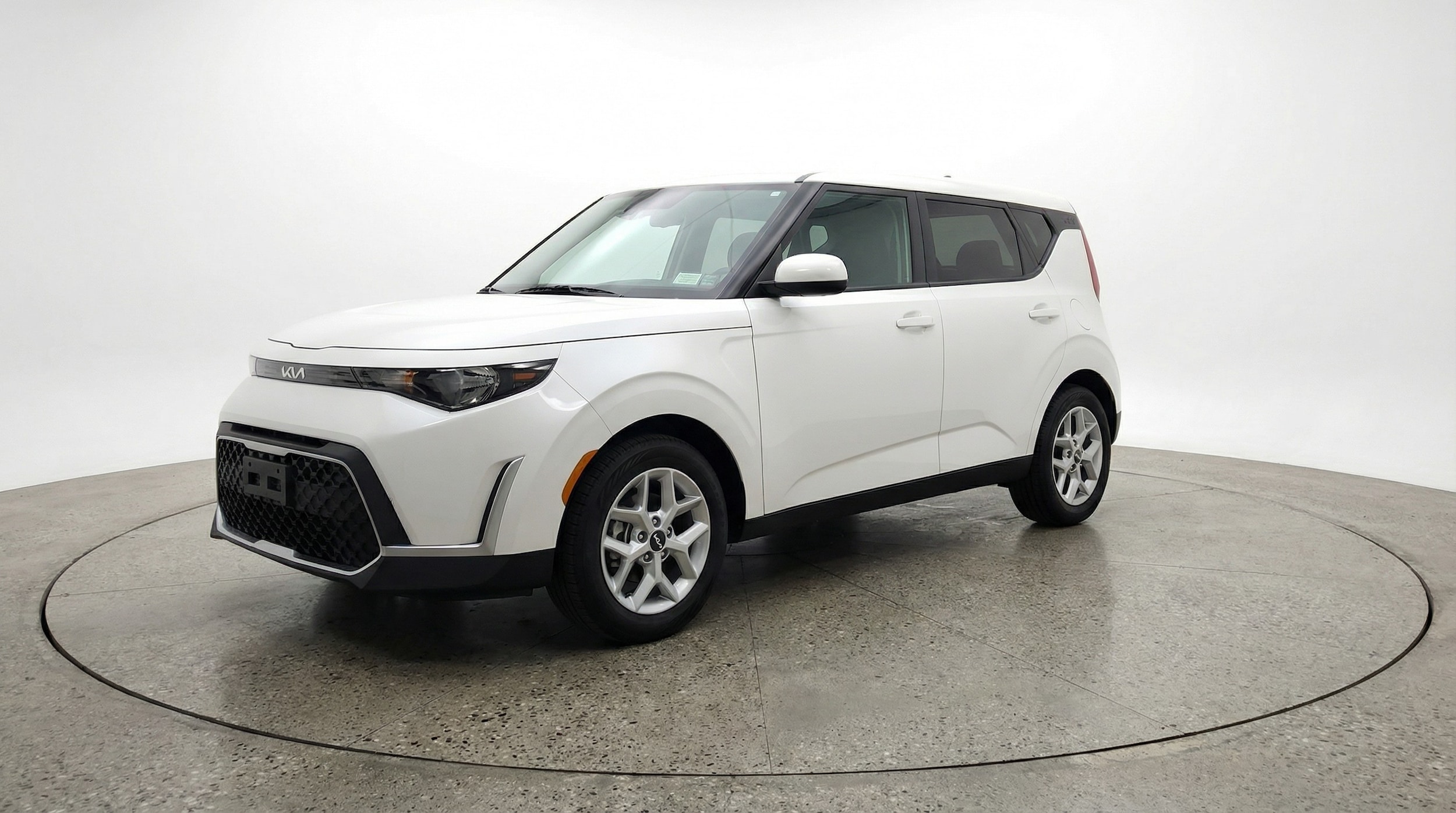 Thumbnail: 2025 Kia Soul - 3