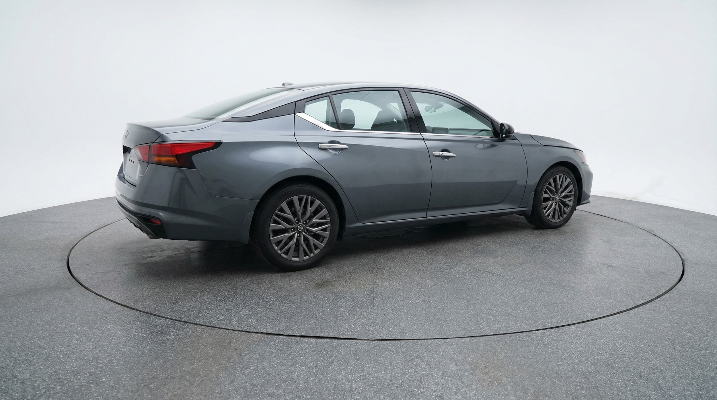 Thumbnail: 2025 Nissan Altima - 7