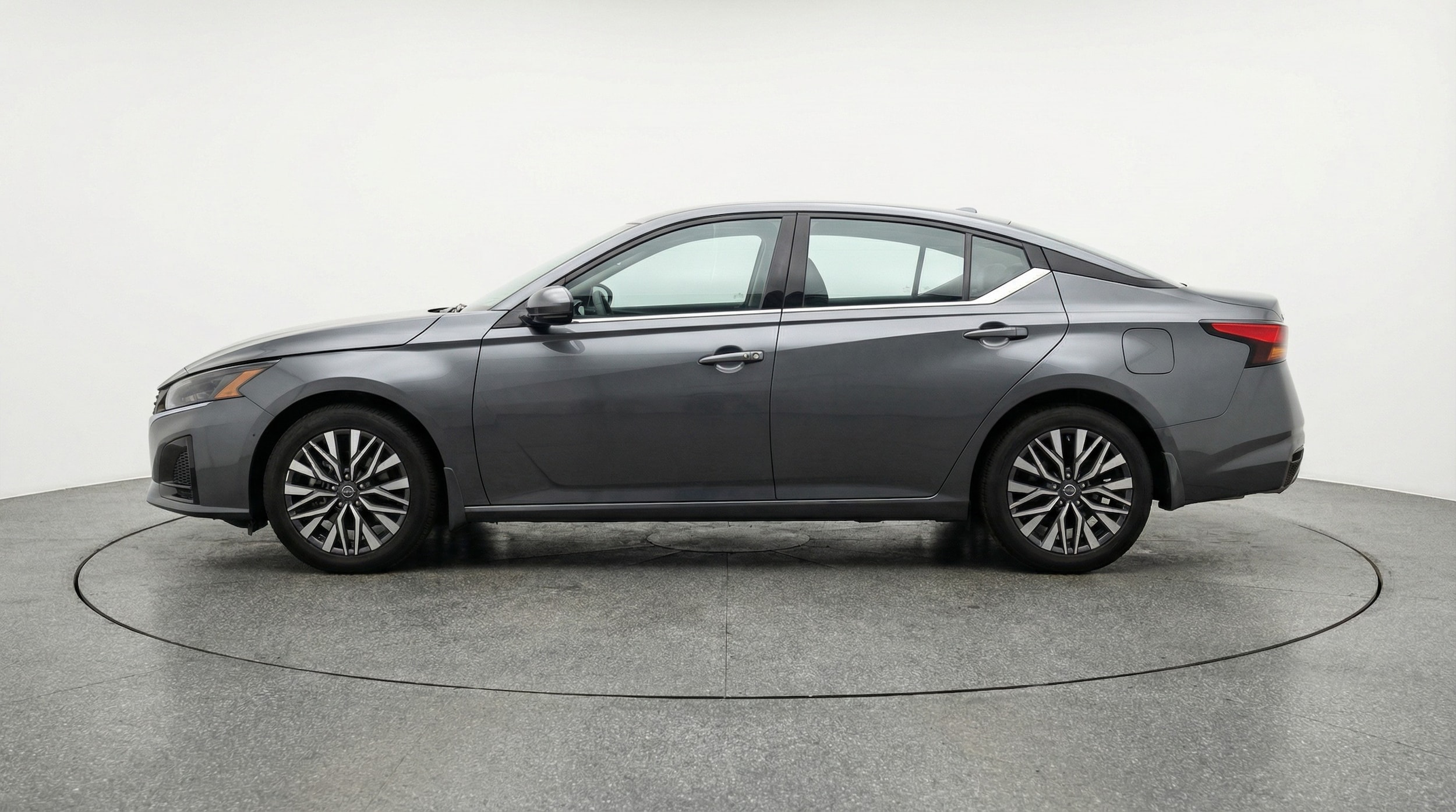 Thumbnail: 2025 Nissan Altima - 4