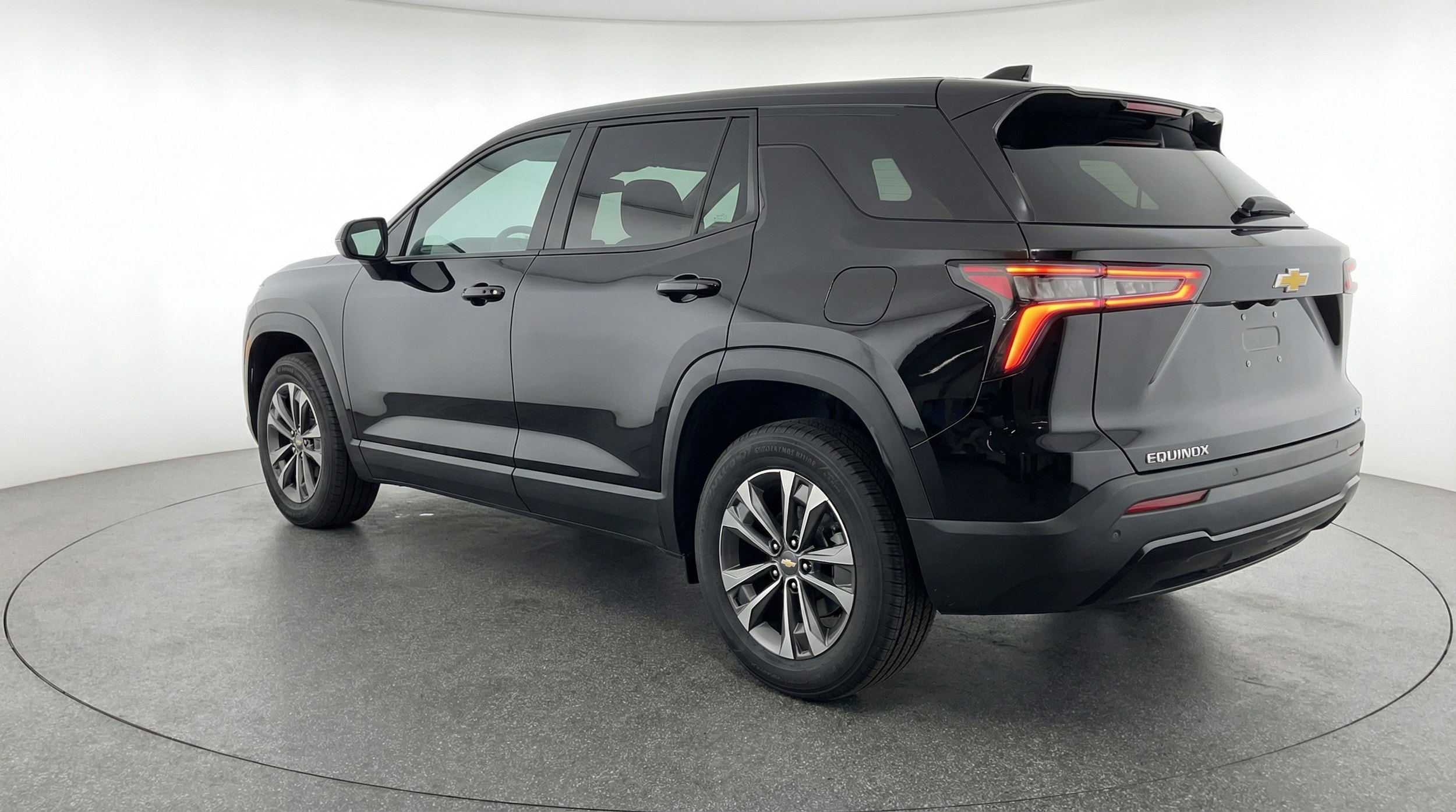 Thumbnail: 2025 Chevrolet Equinox - 5