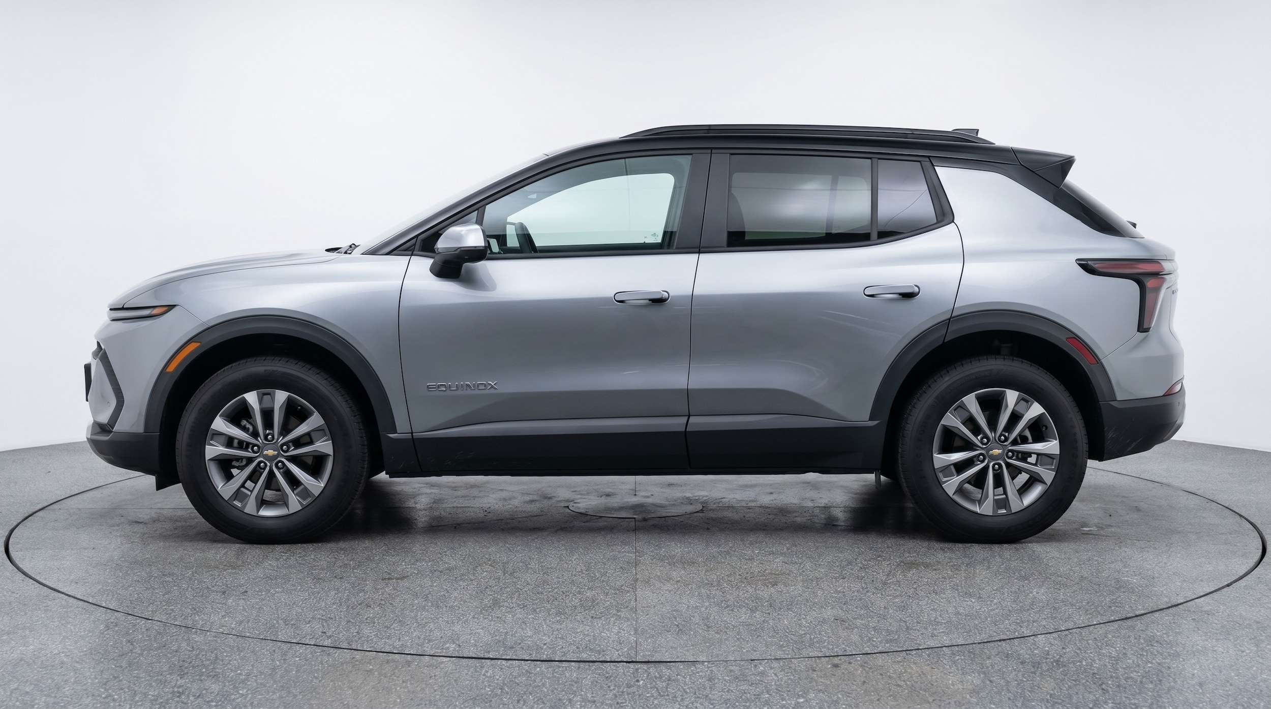 Thumbnail: 2025 Chevrolet Equinox - 4