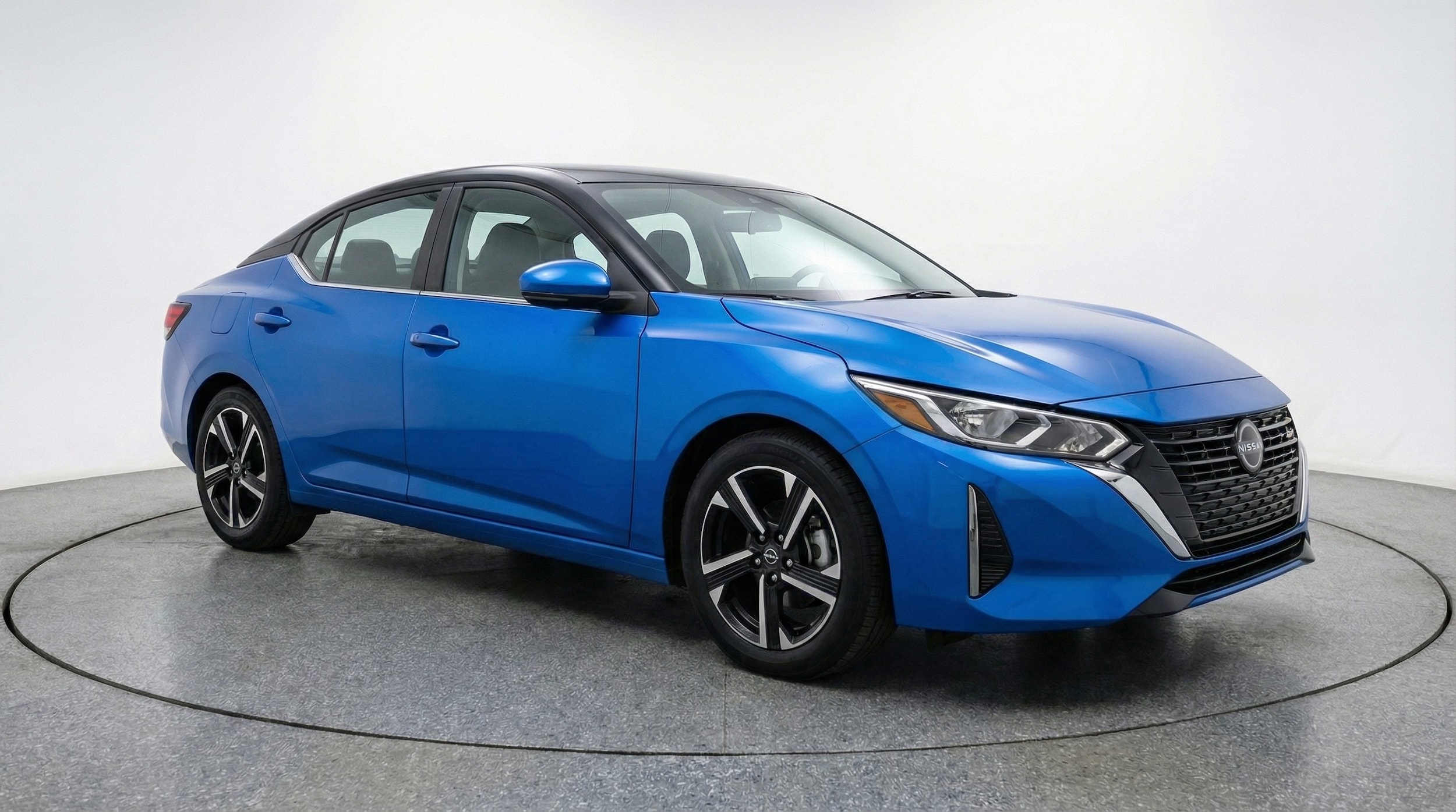 Thumbnail: 2025 Nissan Sentra - 1