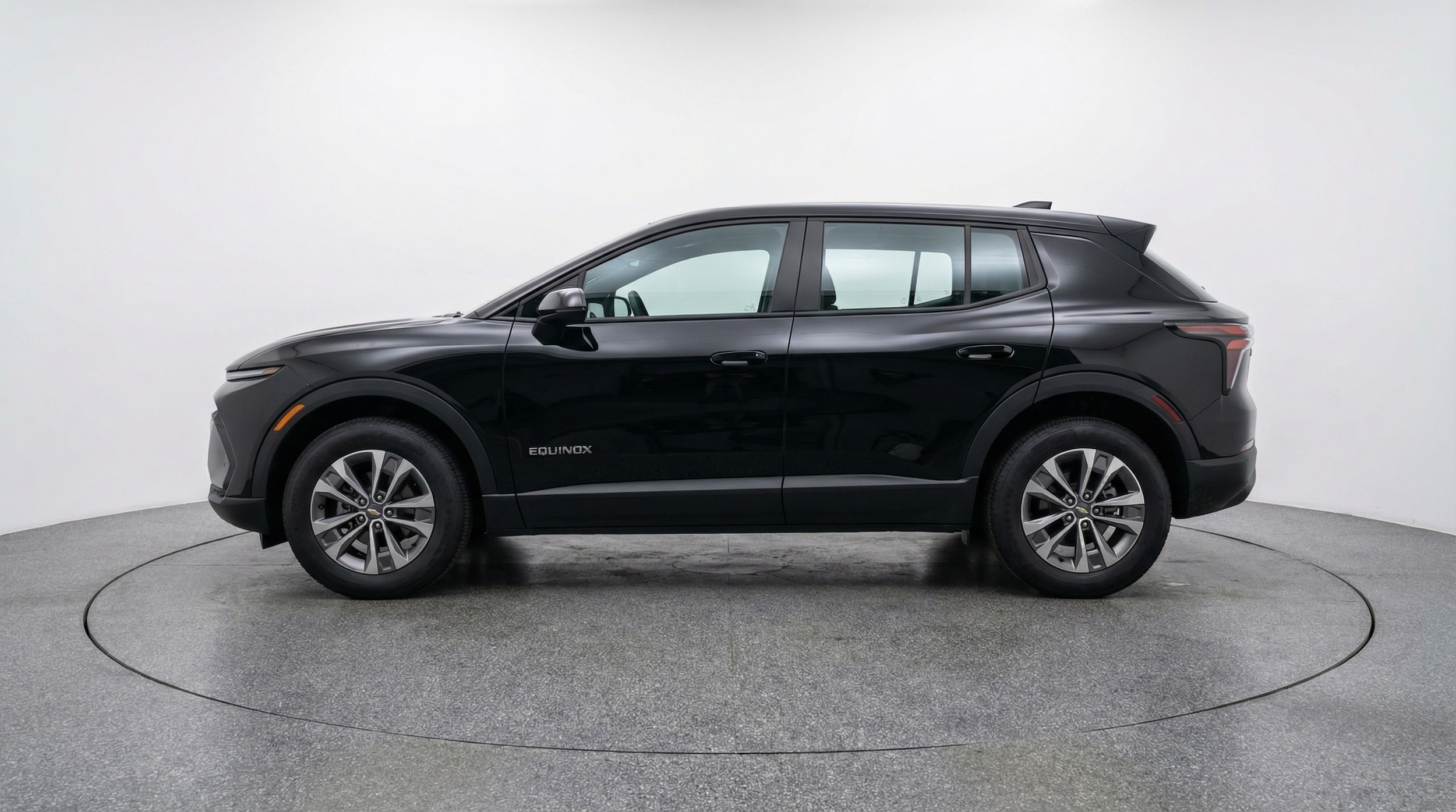 Thumbnail: 2025 Chevrolet Equinox - 4