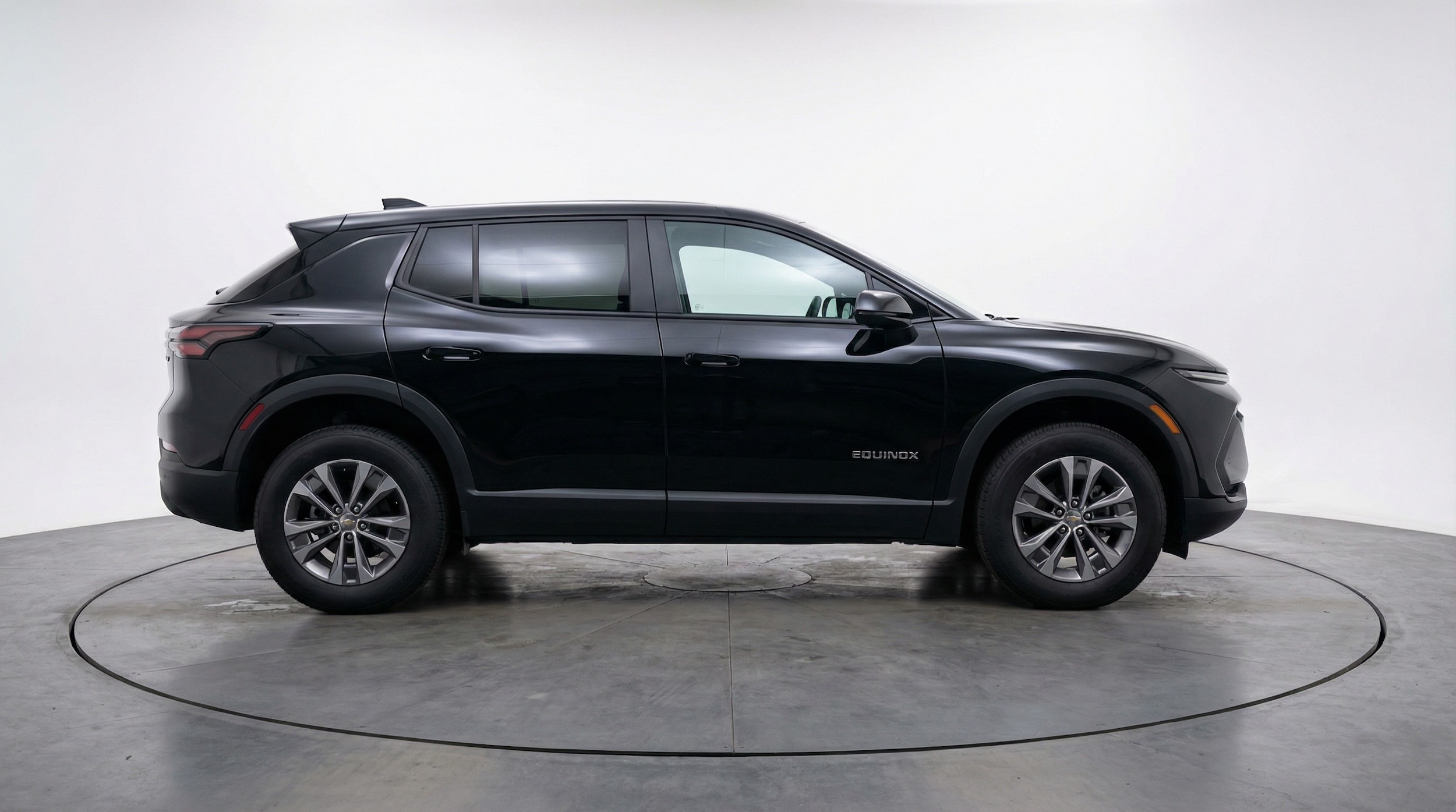 Thumbnail: 2025 Chevrolet Equinox - 8