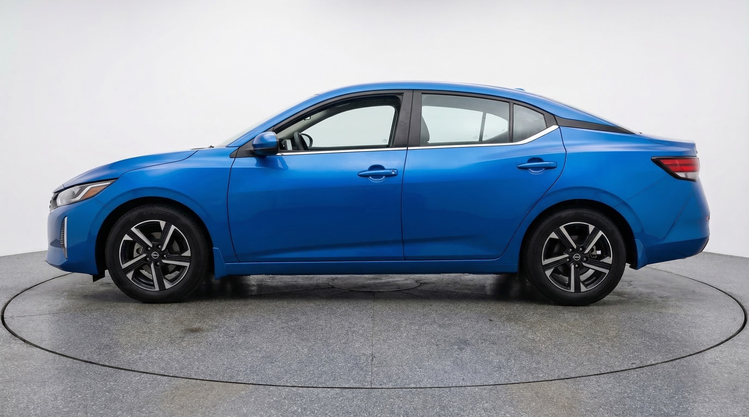 Thumbnail: 2025 Nissan Sentra - 4