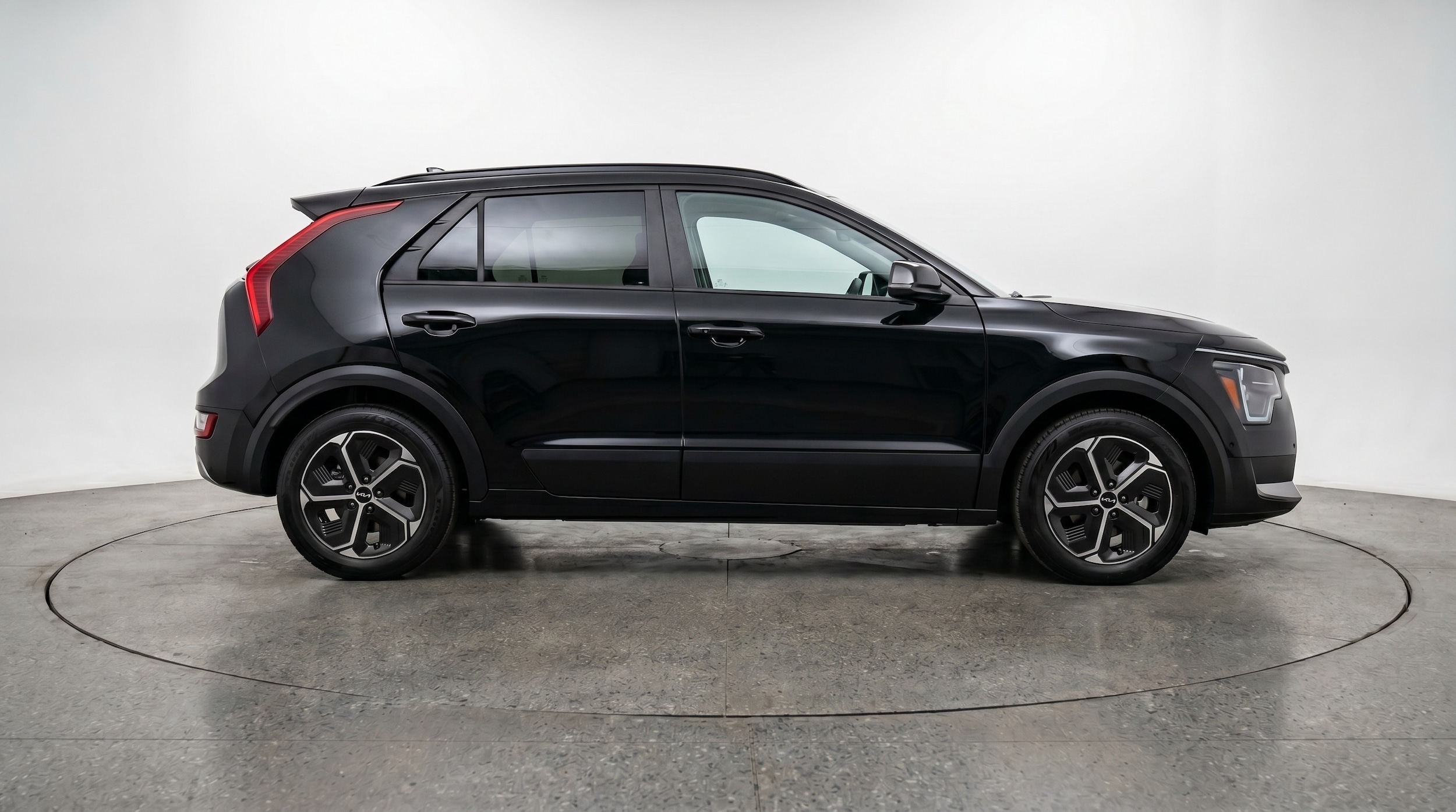 Thumbnail: 2026 Kia Niro - 8