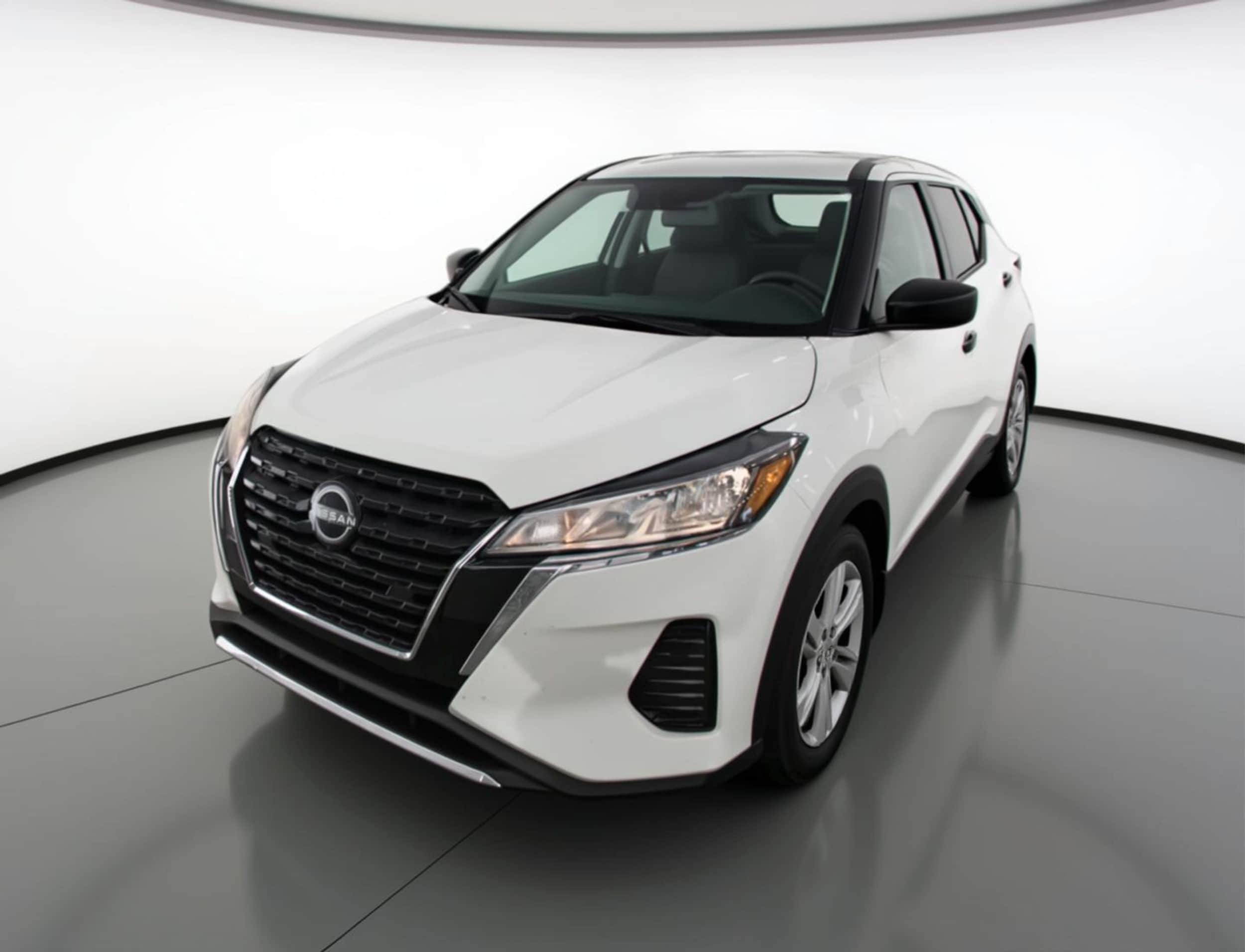 Thumbnail: 2024 Nissan Kicks - 3