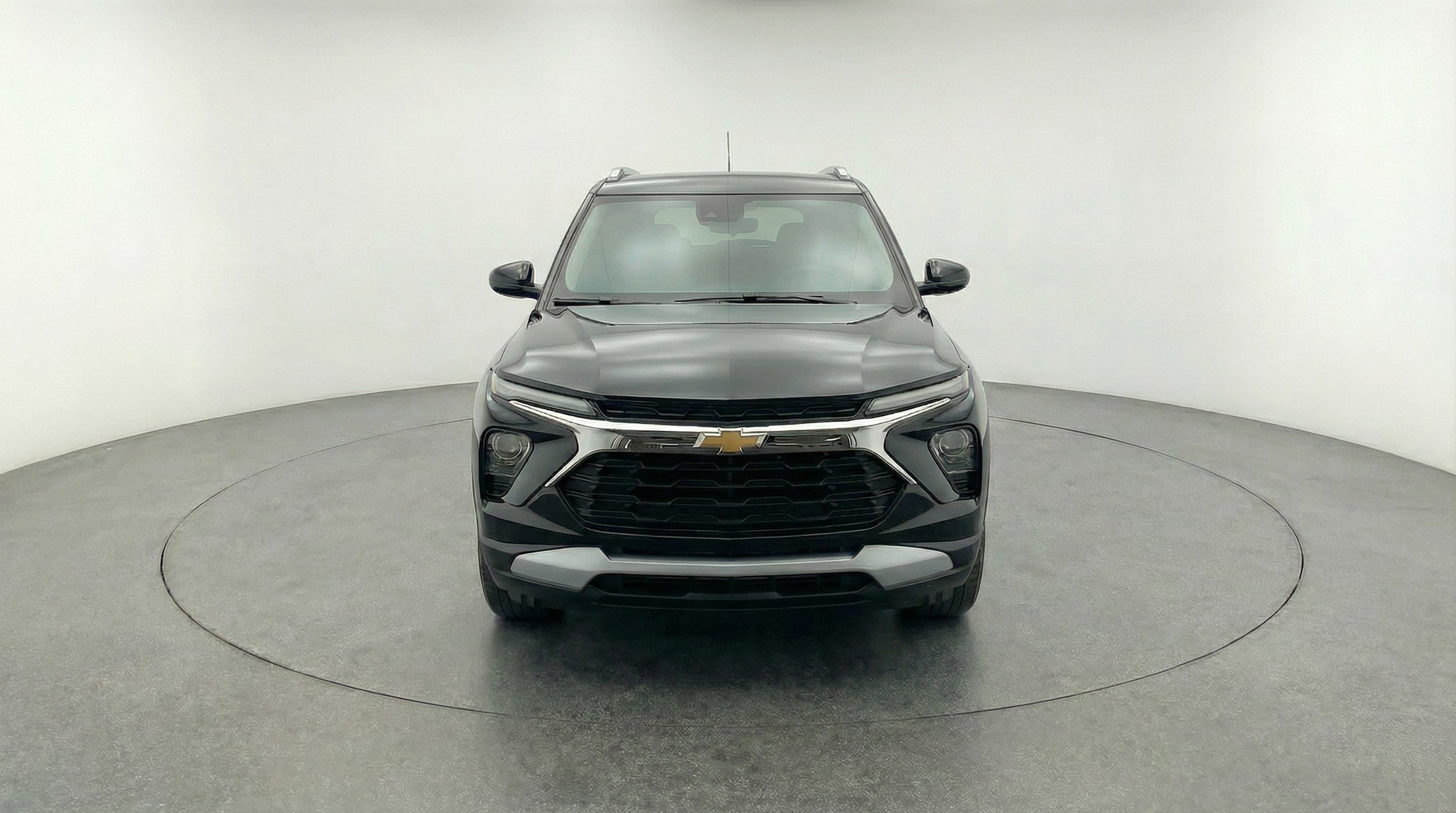 Thumbnail: 2025 Chevrolet TrailBlazer - 2