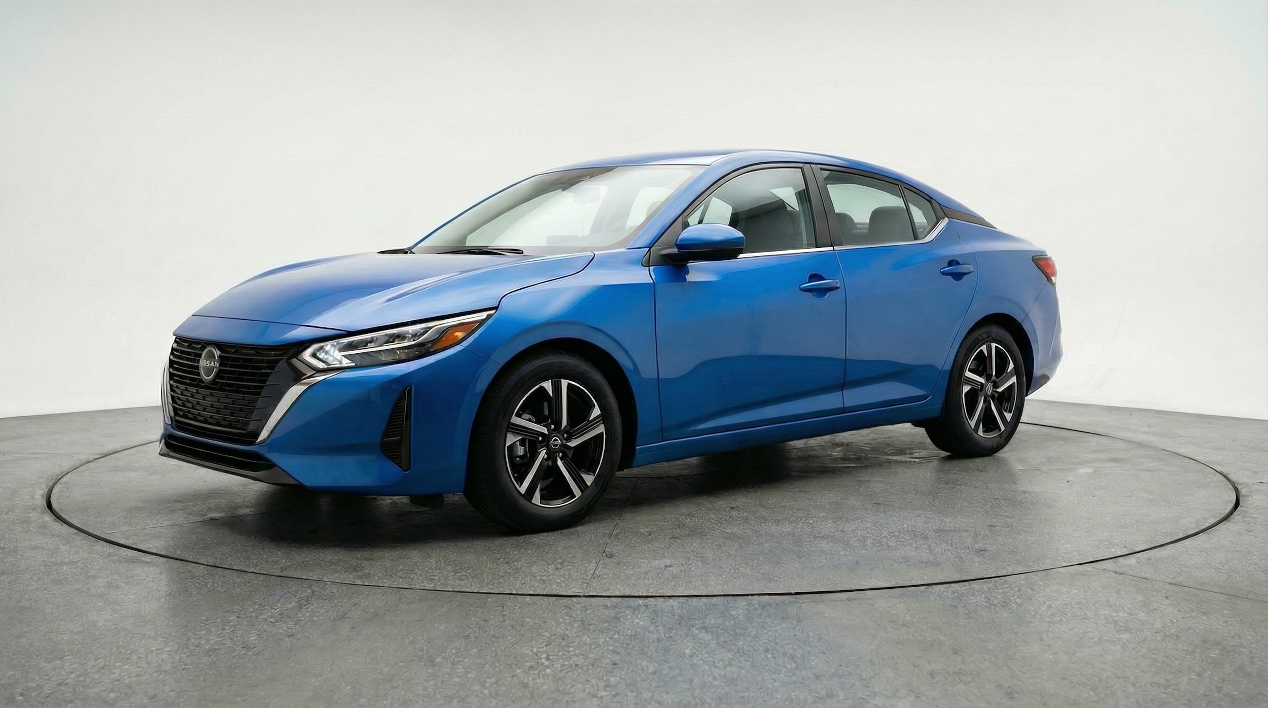 Thumbnail: 2025 Nissan Sentra - 3