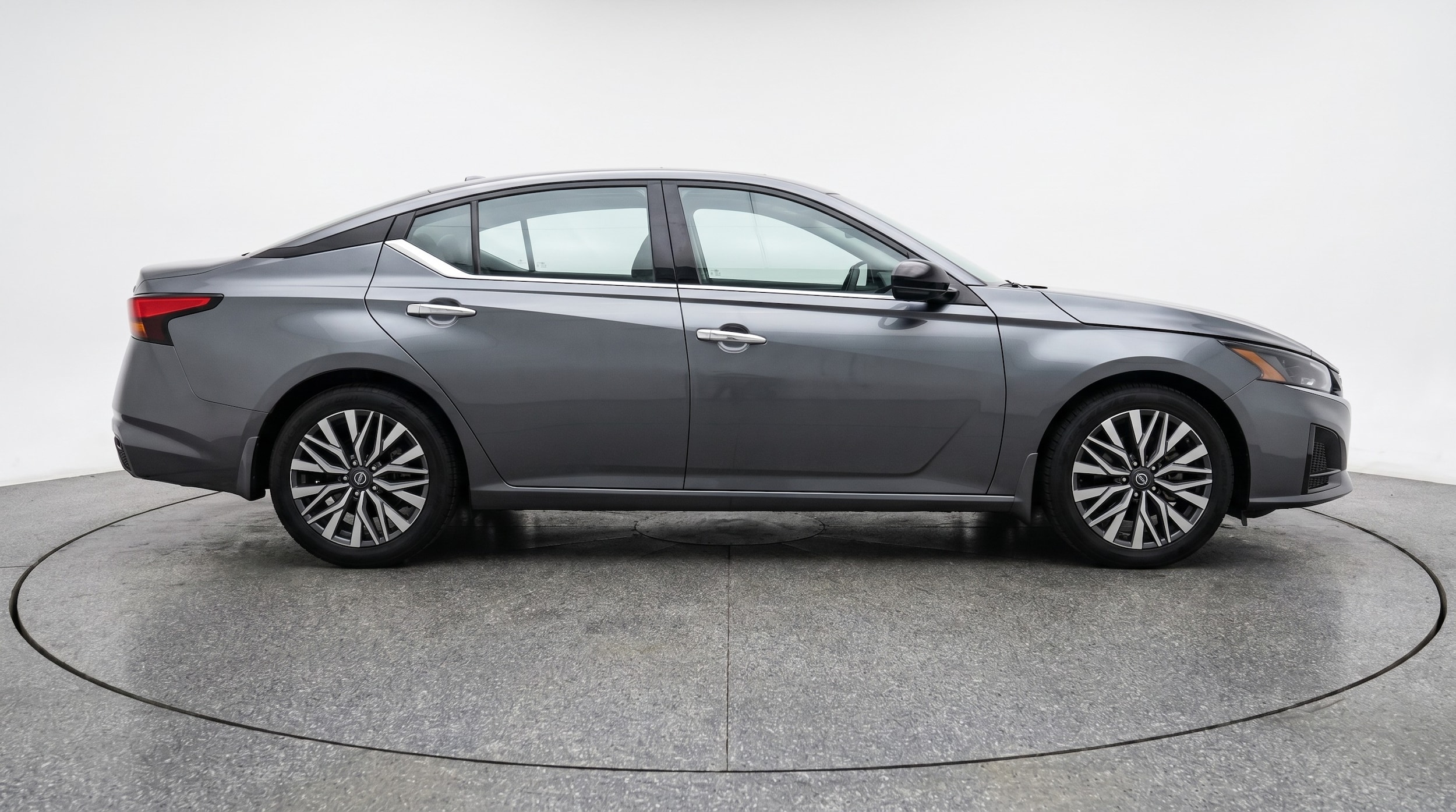 Thumbnail: 2025 Nissan Altima - 8