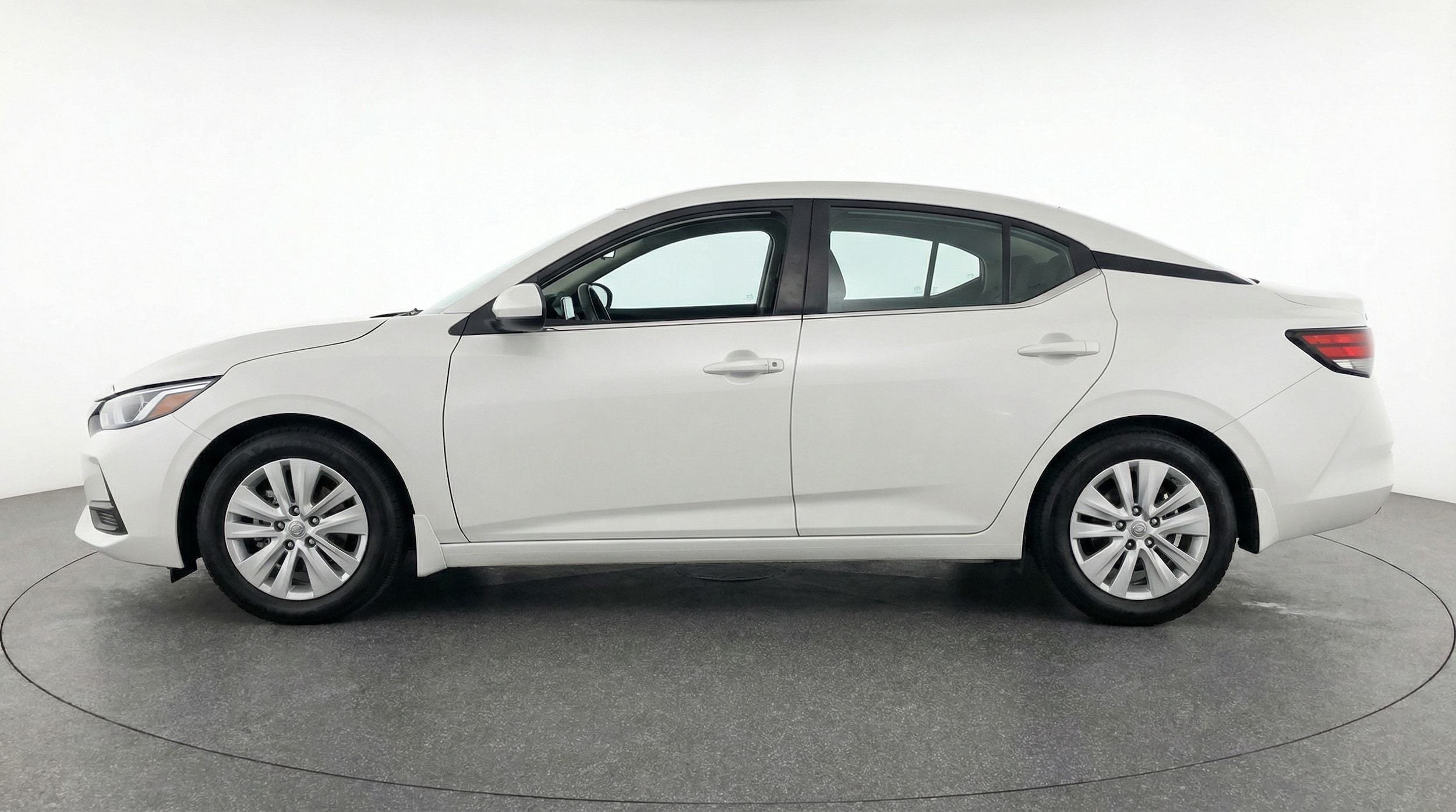 Thumbnail: 2025 Nissan Sentra - 4