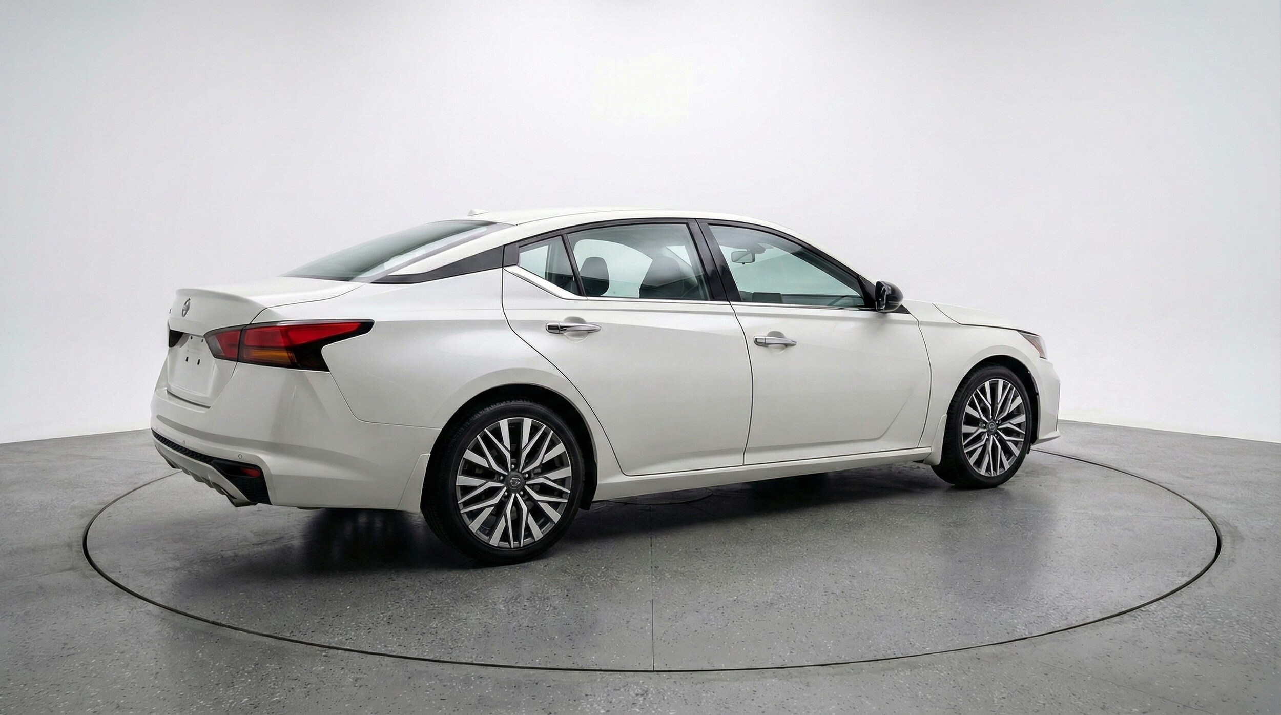 Thumbnail: 2025 Nissan Altima - 7