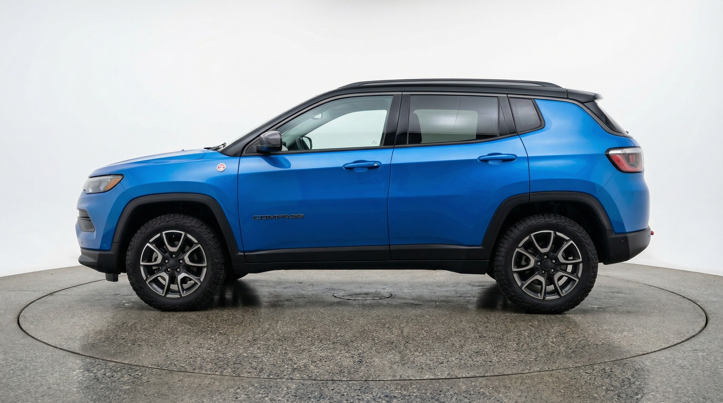 Thumbnail: 2025 Jeep Compass - 4