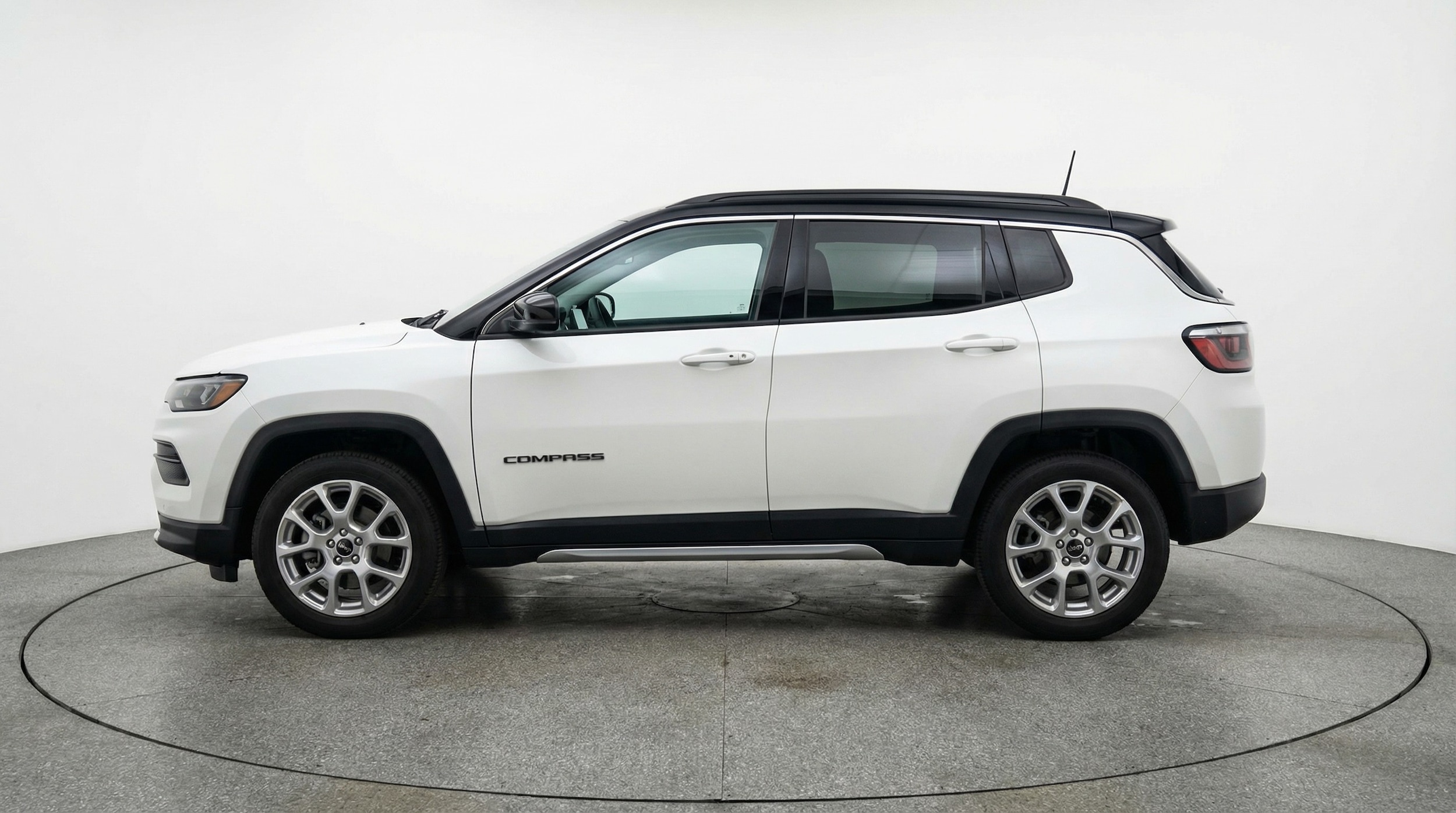 Thumbnail: 2025 Jeep Compass - 4