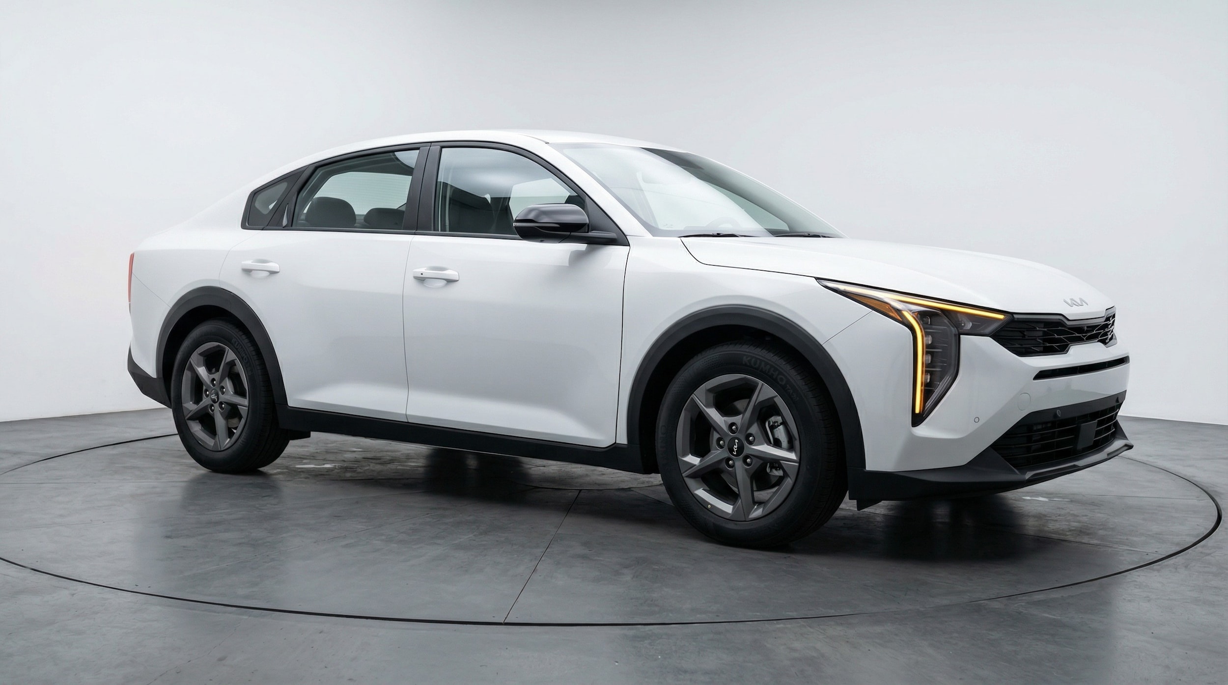 Thumbnail: 2025 Kia K4 - 1