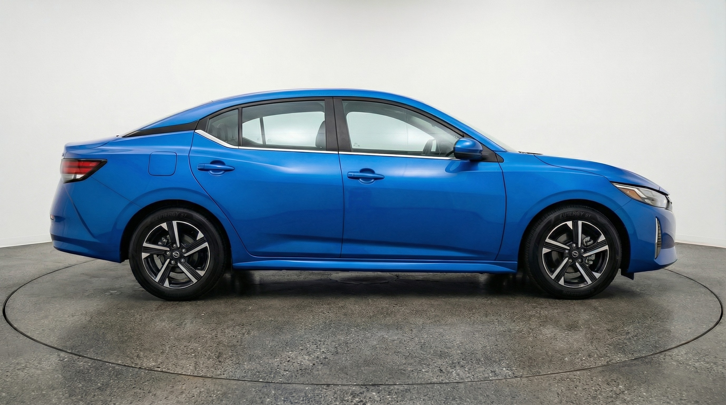 Thumbnail: 2025 Nissan Sentra - 8