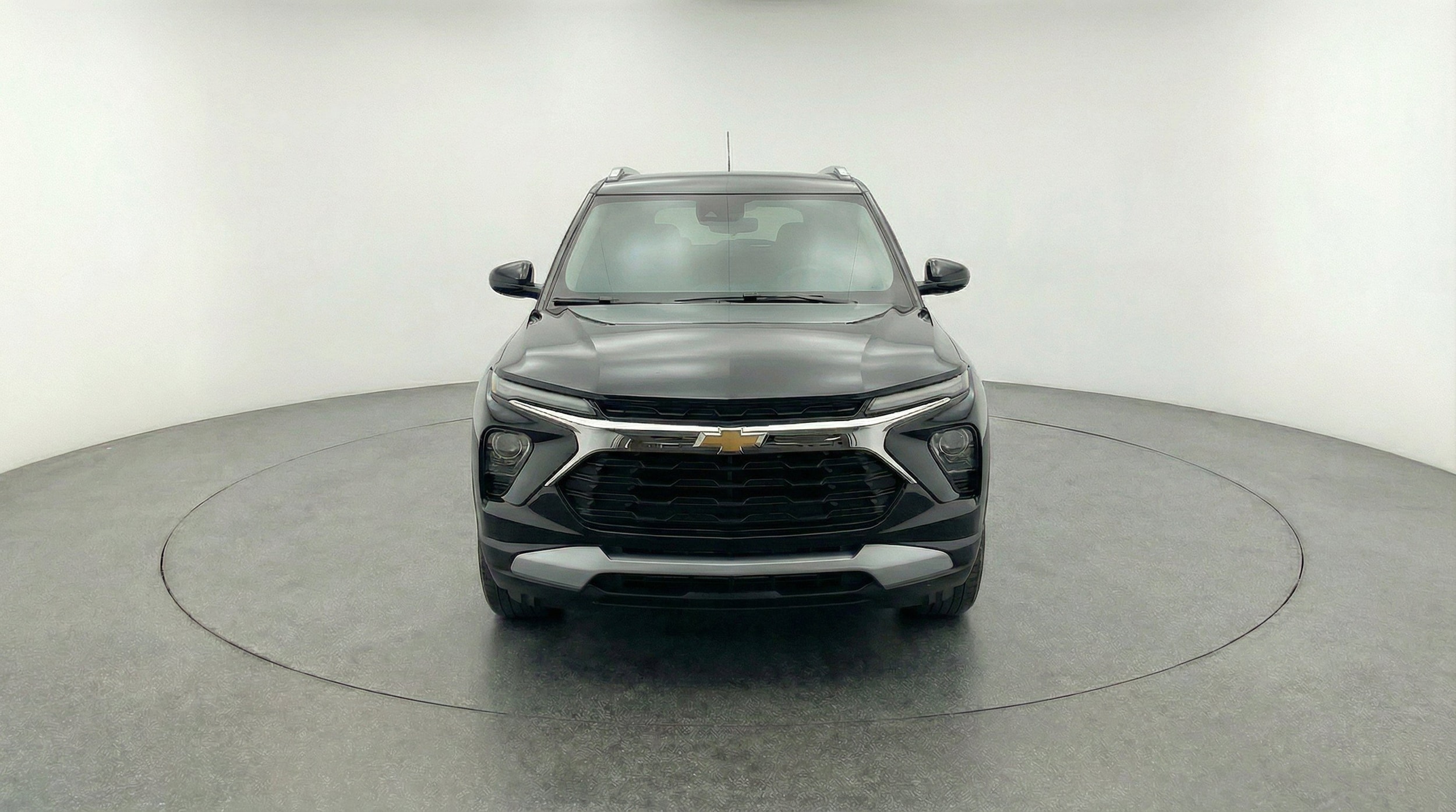 Thumbnail: 2025 Chevrolet TrailBlazer - 2