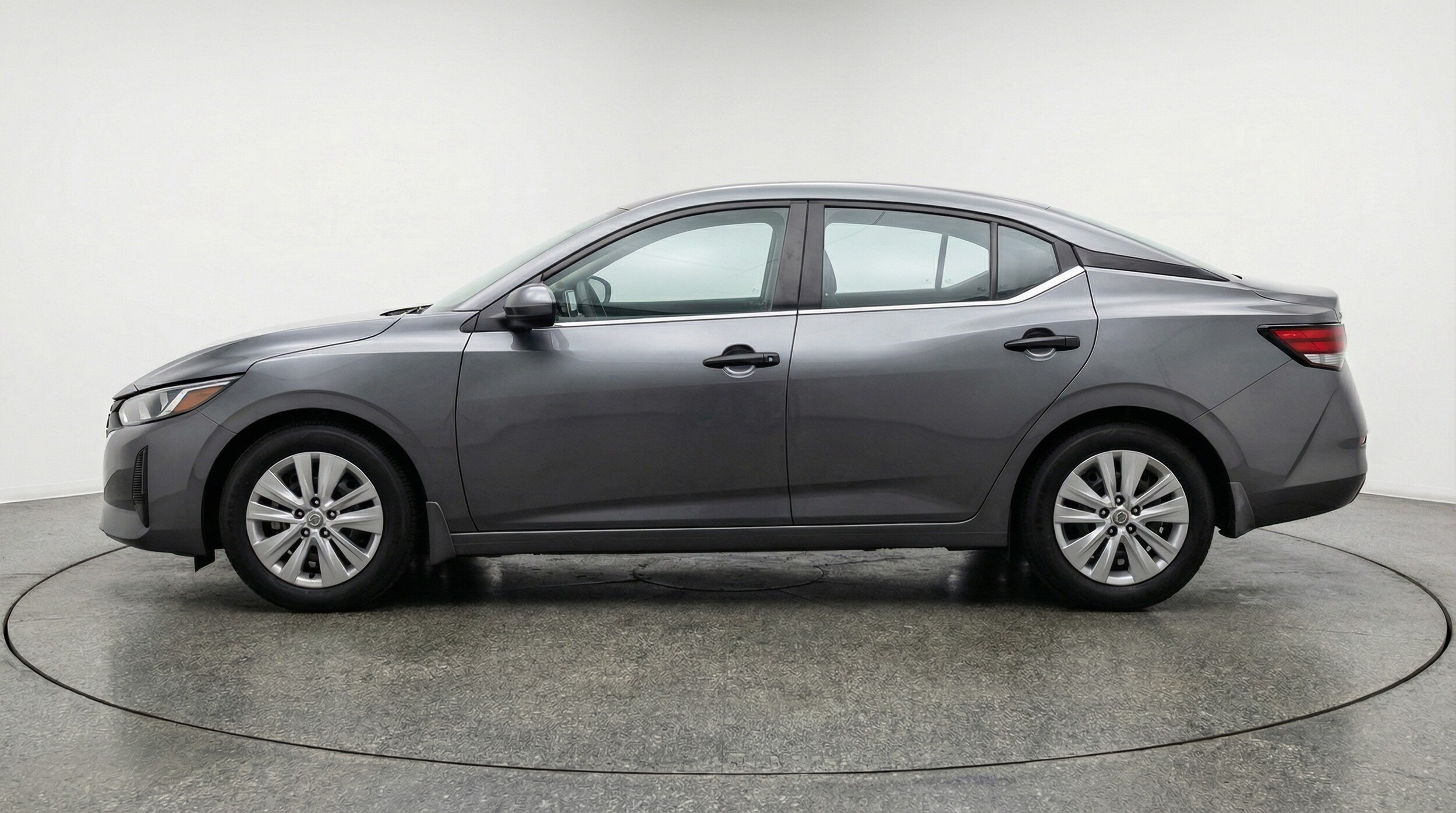 Thumbnail: 2025 Nissan Sentra - 4