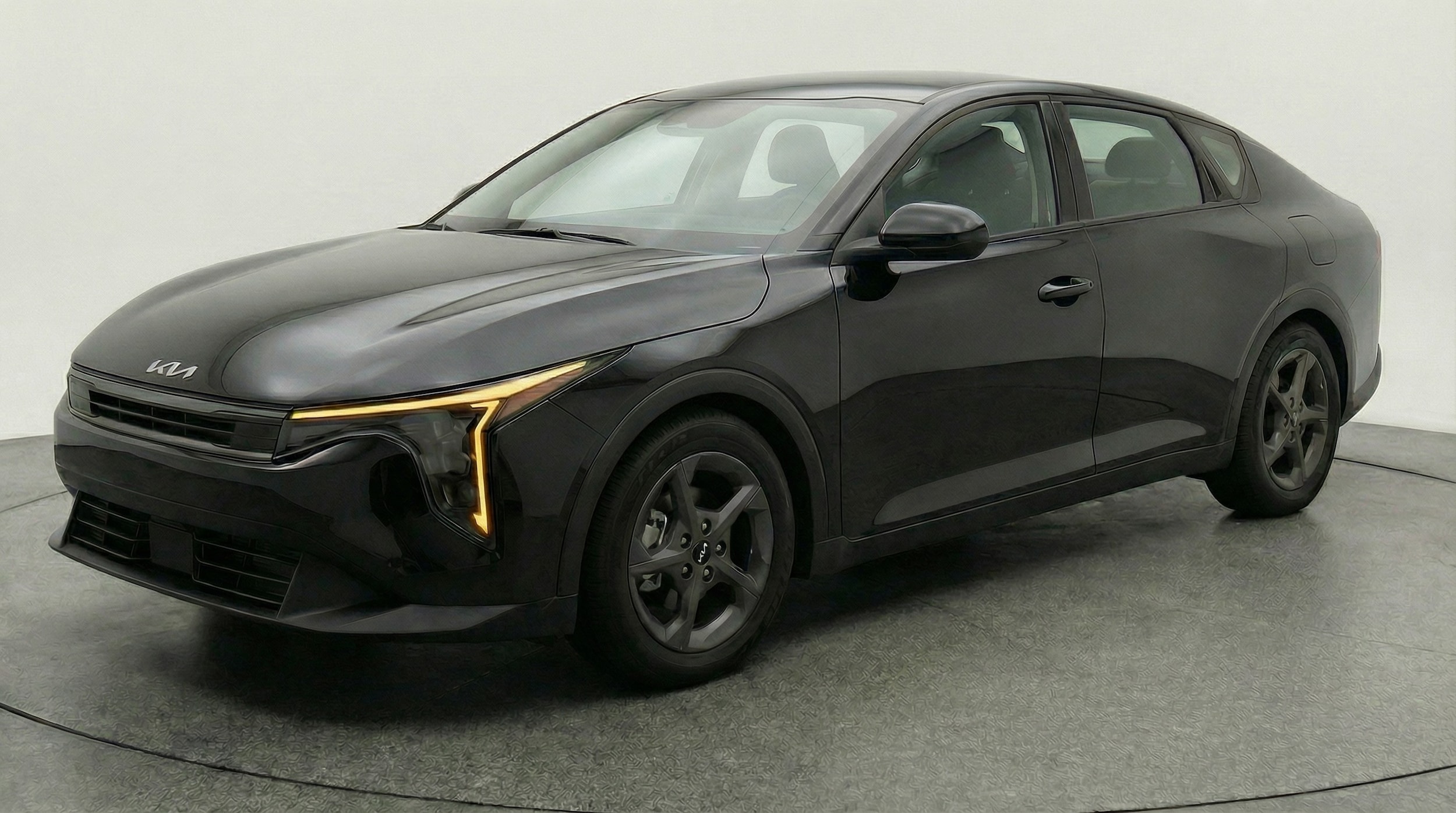 Thumbnail: 2025 Kia K4 - 3