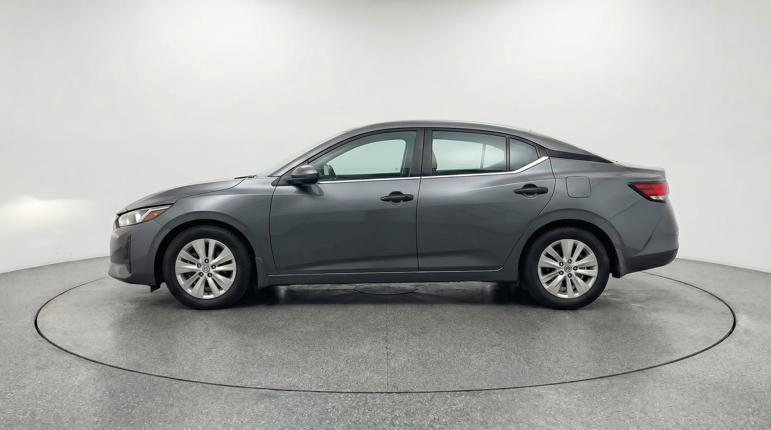 Thumbnail: 2025 Nissan Sentra - 4