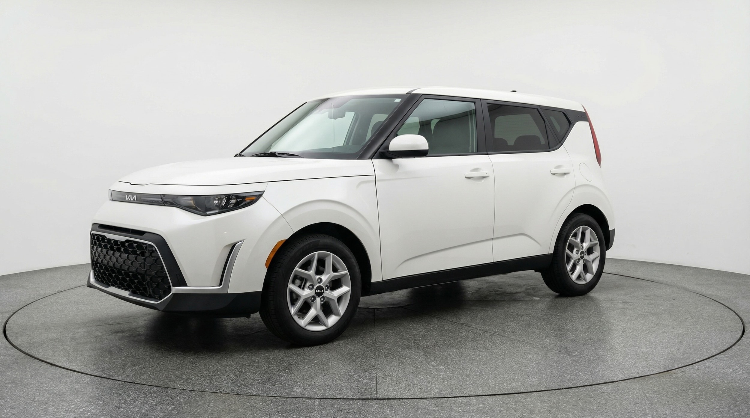 Thumbnail: 2025 Kia Soul - 3