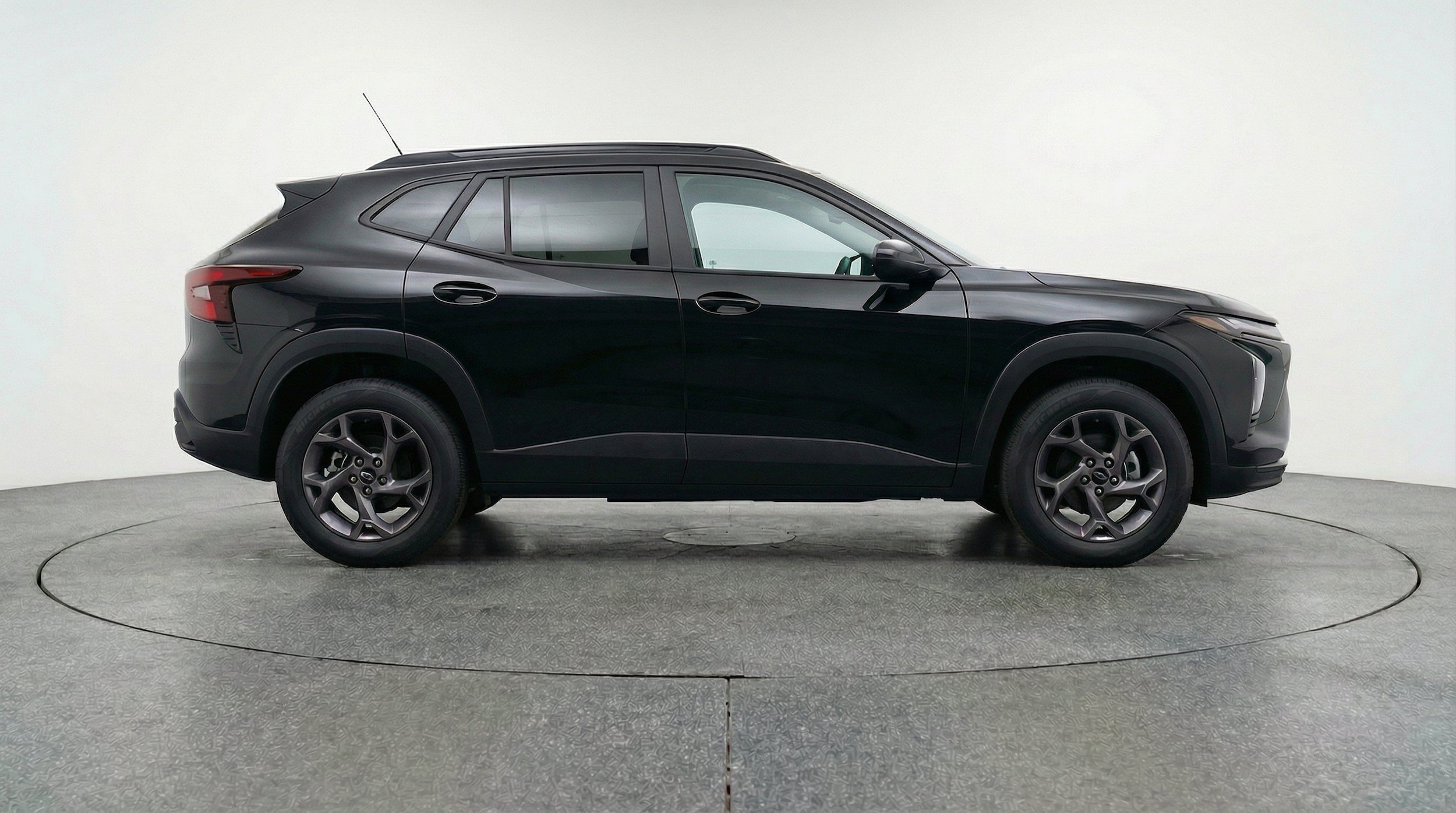 Thumbnail: 2025 Chevrolet Trax - 11