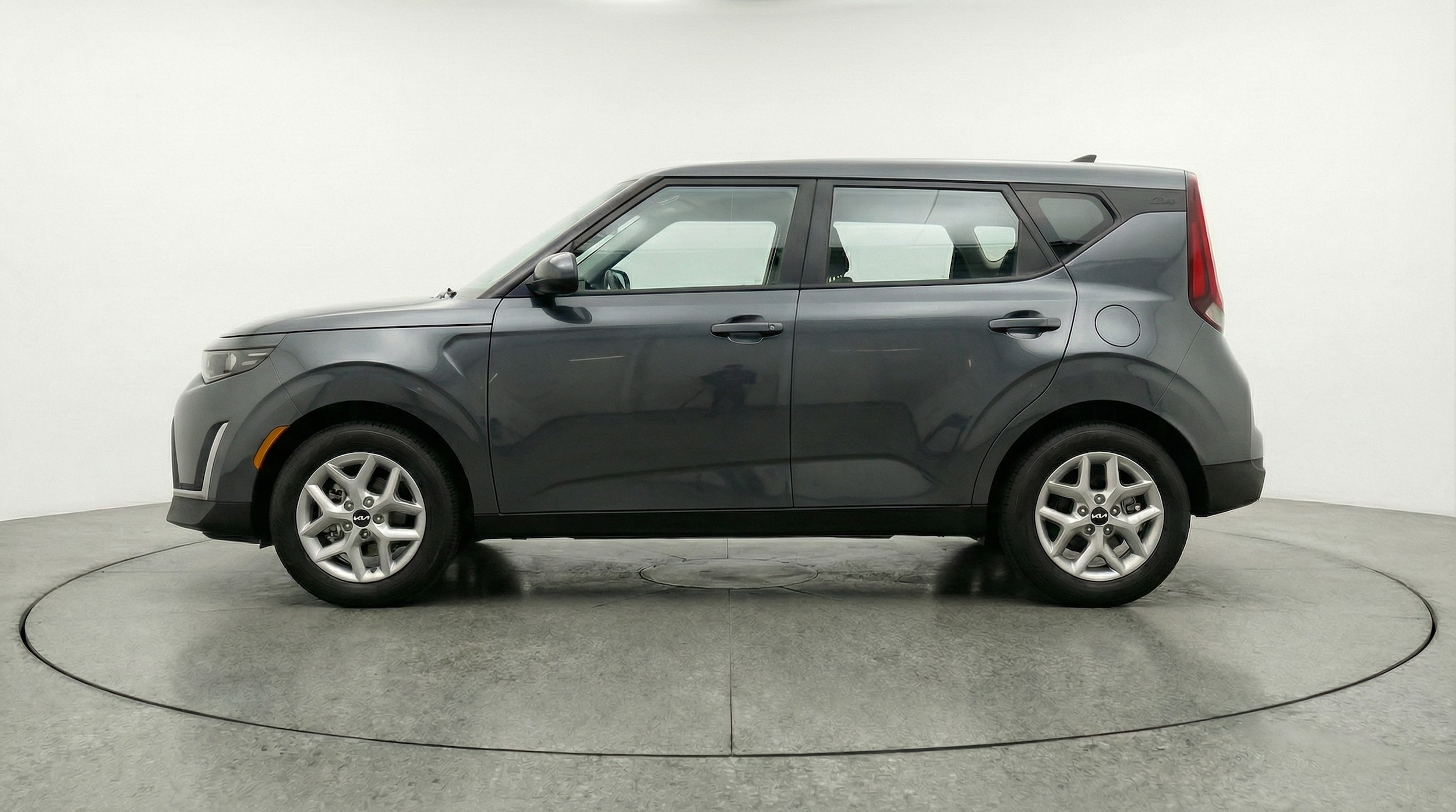 Thumbnail: 2025 Kia Soul - 4