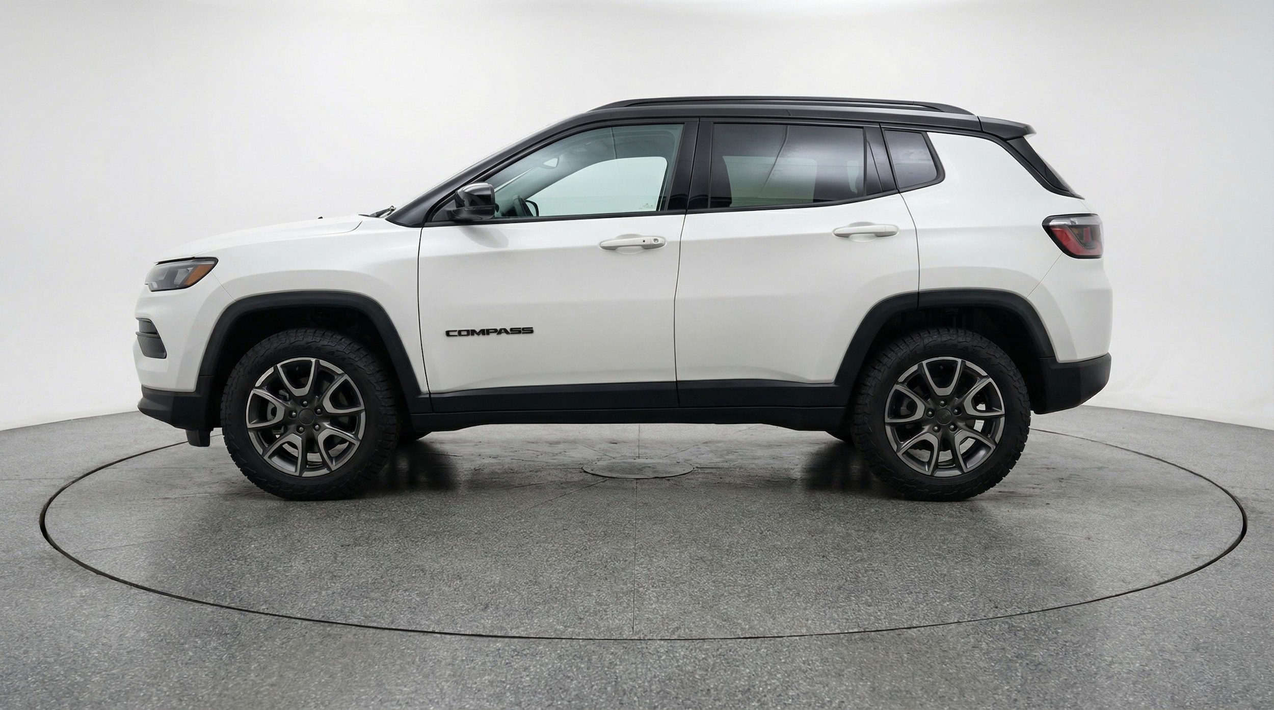 Thumbnail: 2025 Jeep Compass - 4
