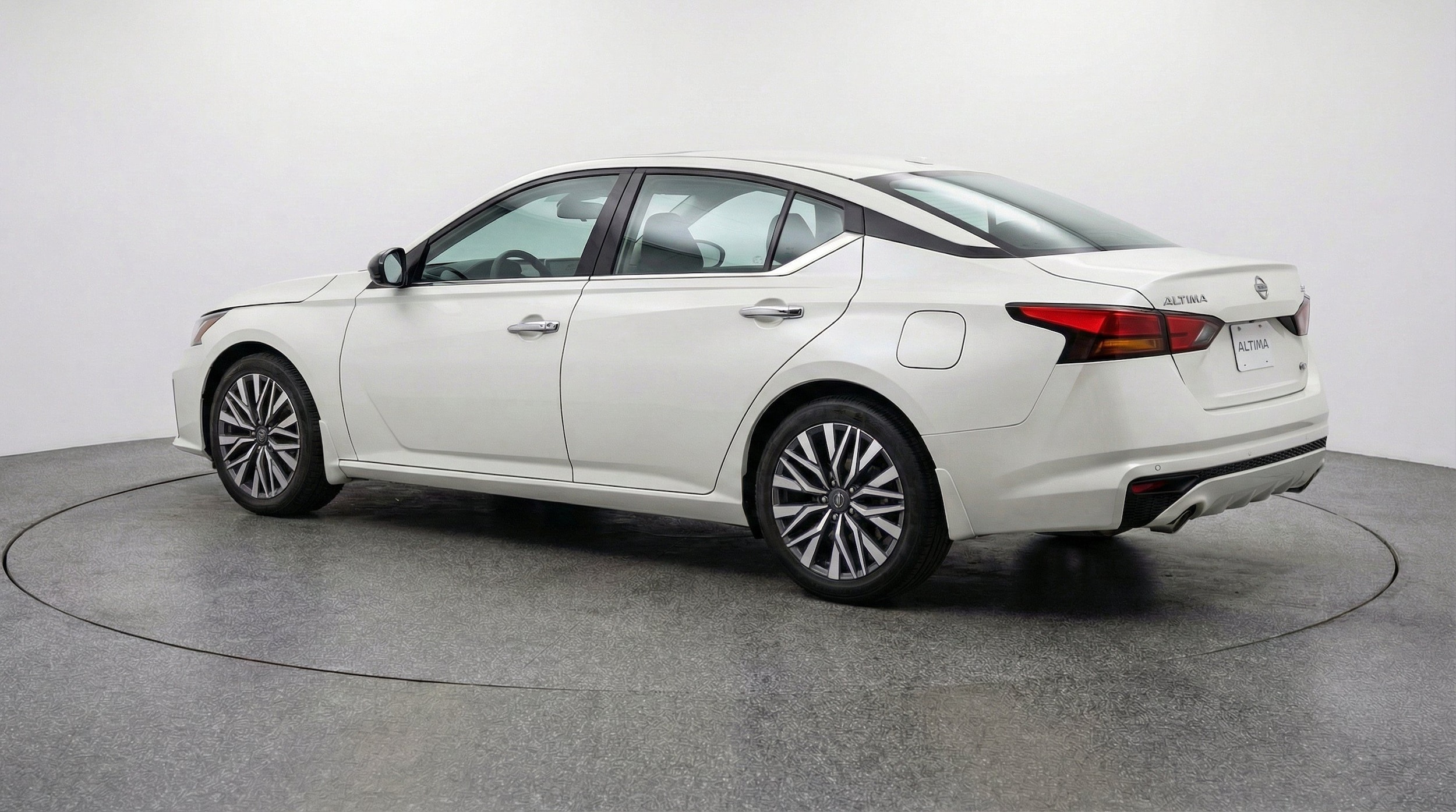 Thumbnail: 2025 Nissan Altima - 6