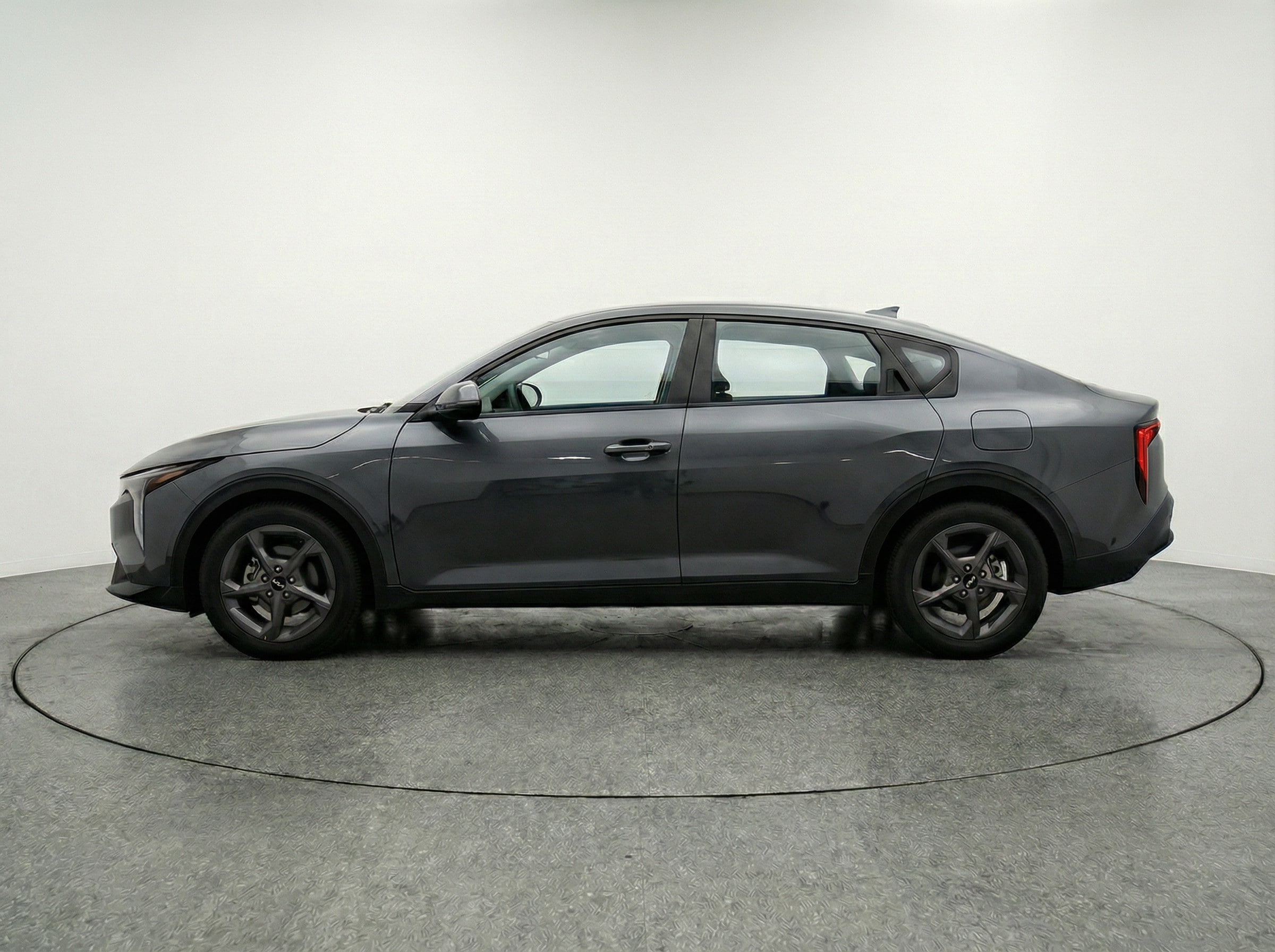 Thumbnail: 2025 Kia K4 - 4