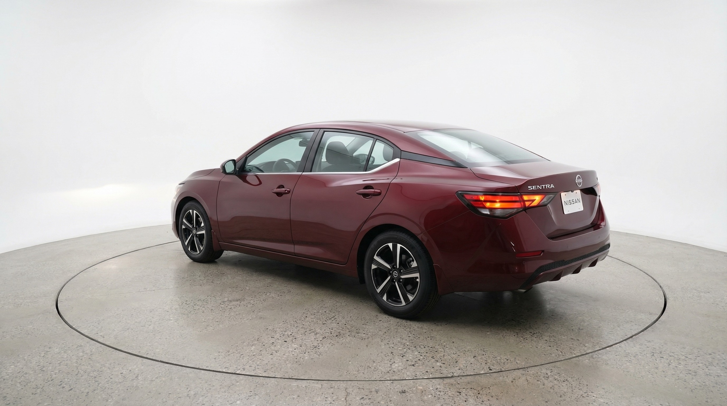 Thumbnail: 2025 Nissan Sentra - 5