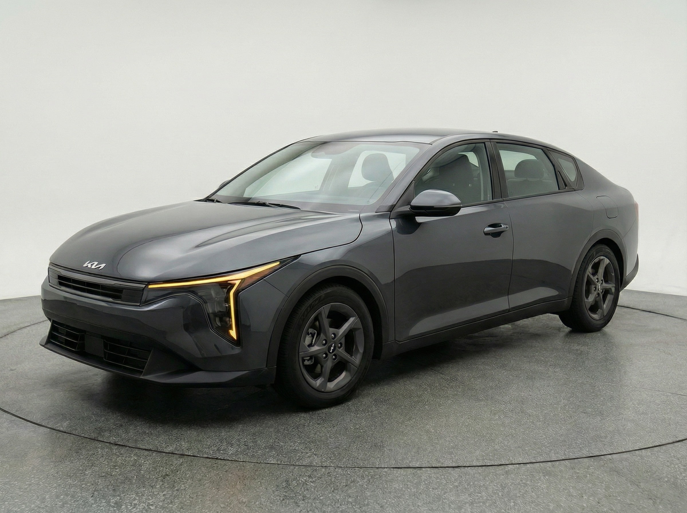 Thumbnail: 2025 Kia K4 - 3