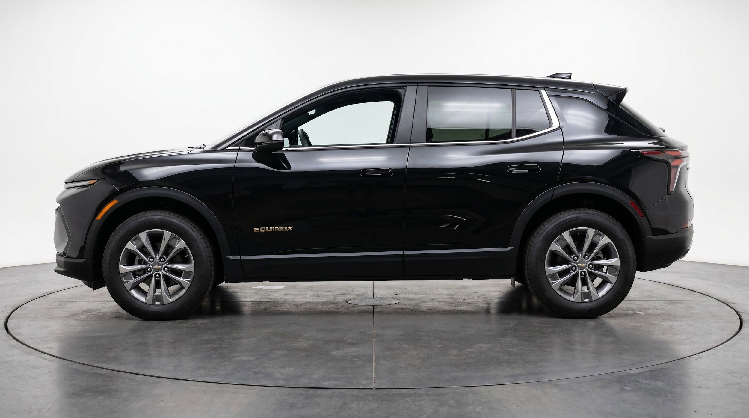 Thumbnail: 2025 Chevrolet Equinox - 5