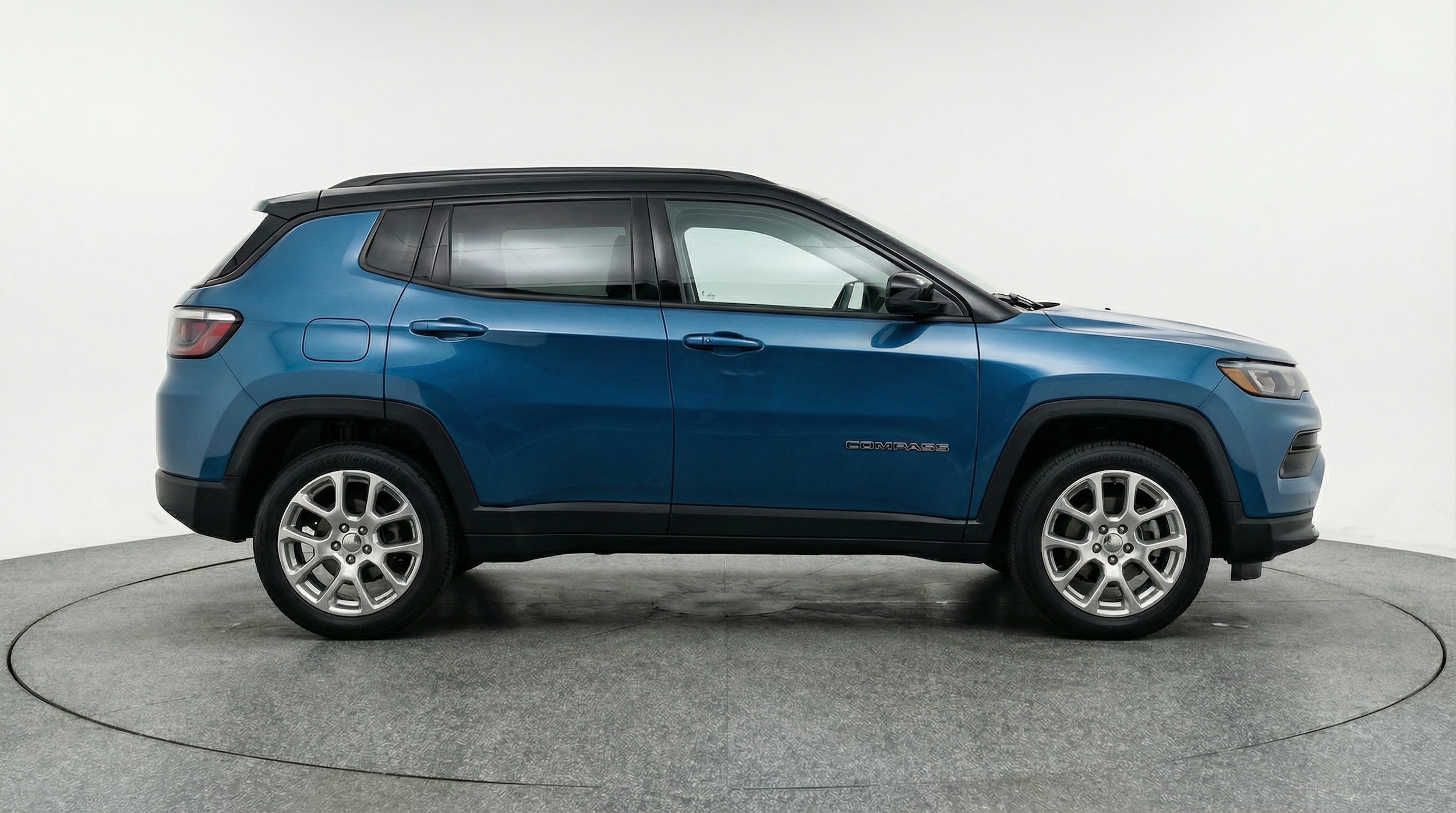 Thumbnail: 2025 Jeep Compass - 8