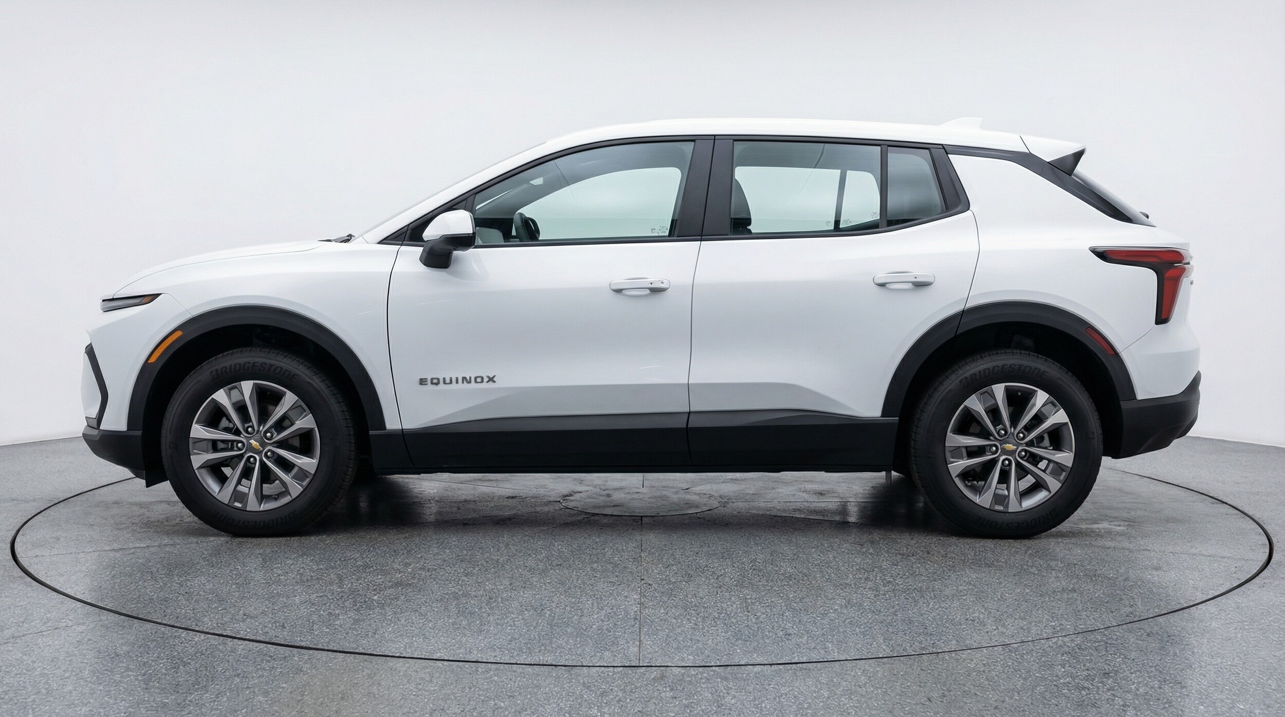 Thumbnail: 2025 Chevrolet Equinox - 4