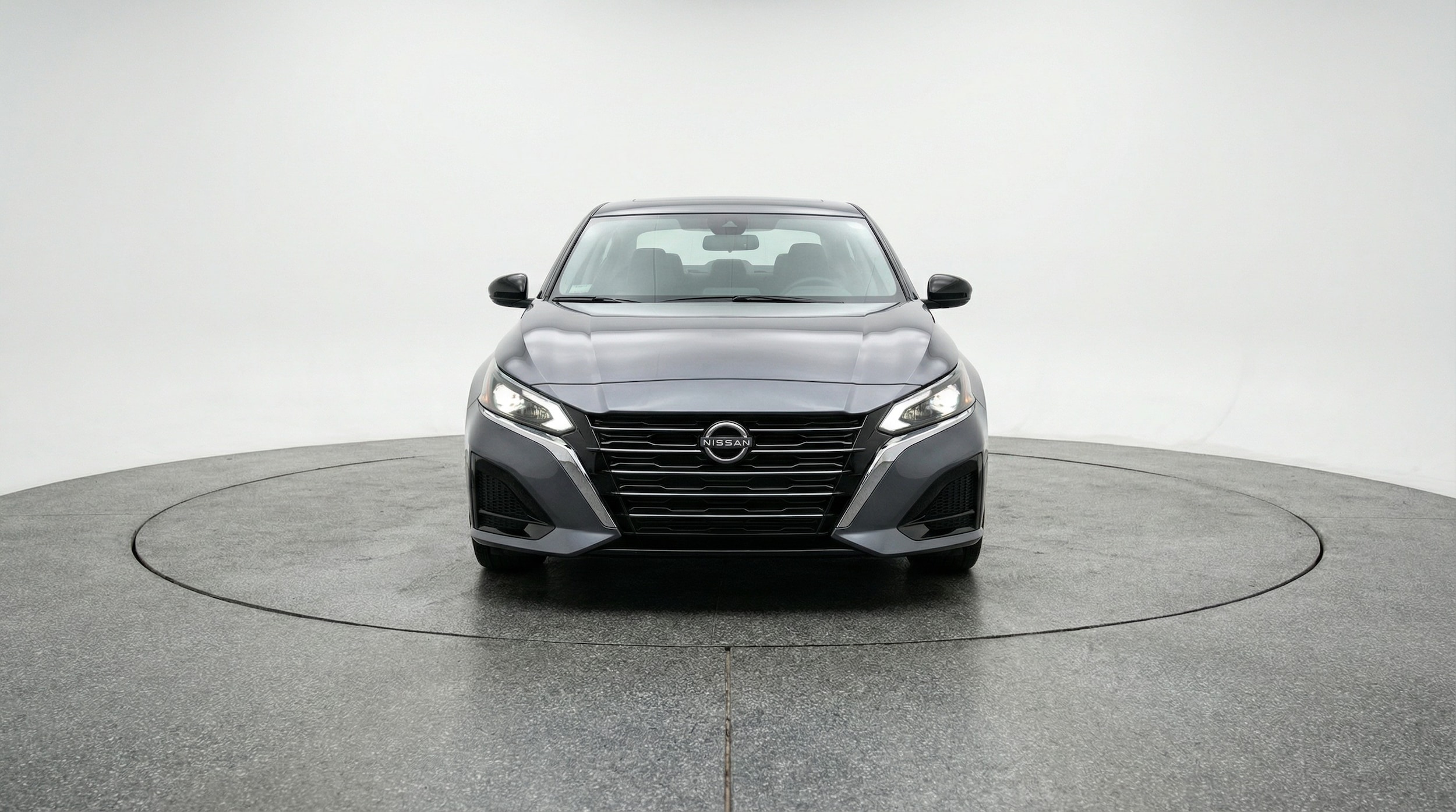 Thumbnail: 2025 Nissan Altima - 2