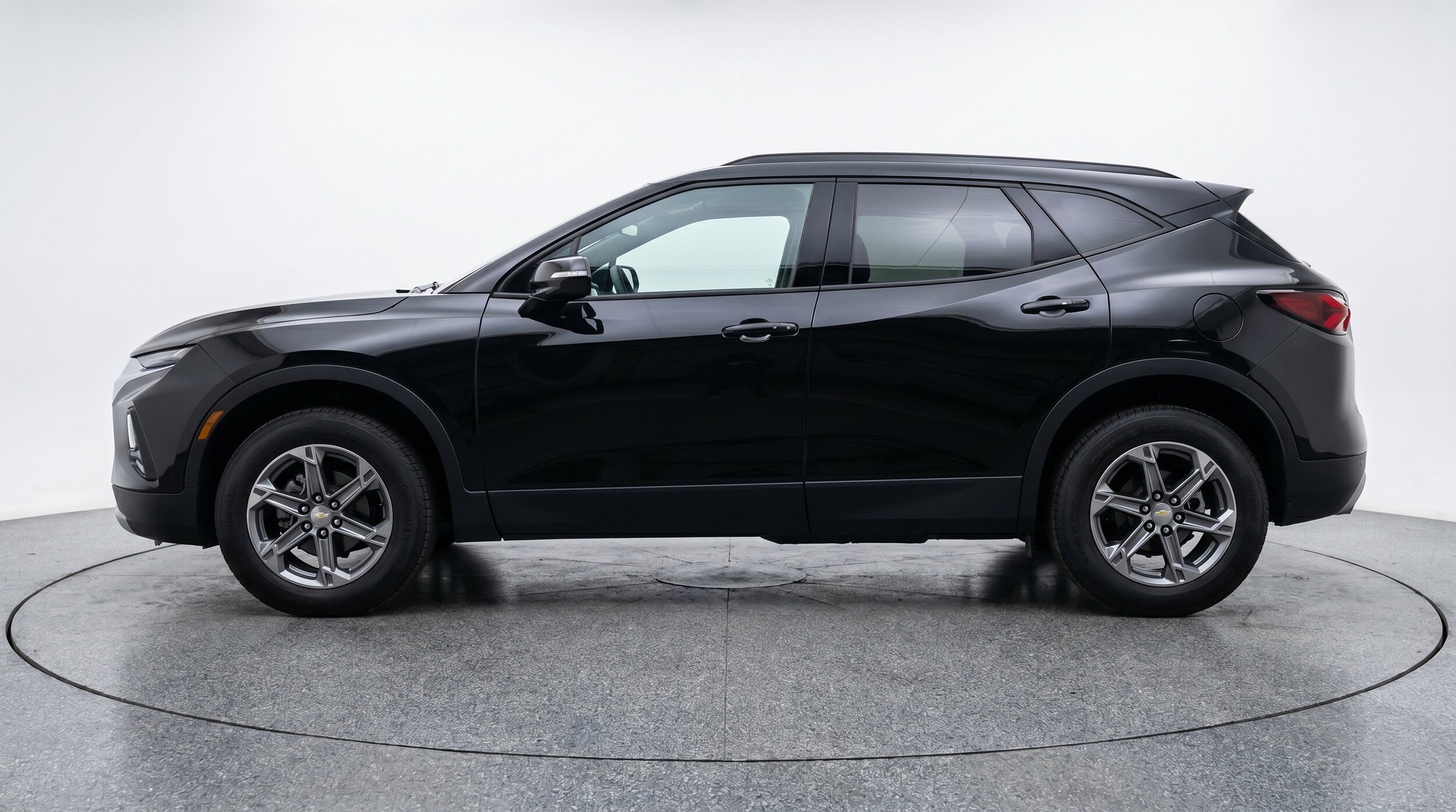 Thumbnail: 2026 Chevrolet Blazer - 5