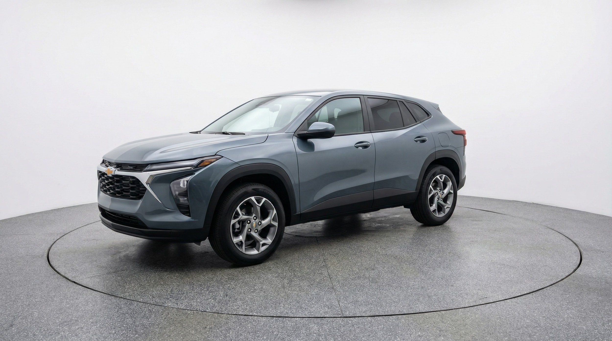 Thumbnail: 2025 Chevrolet Trax - 3