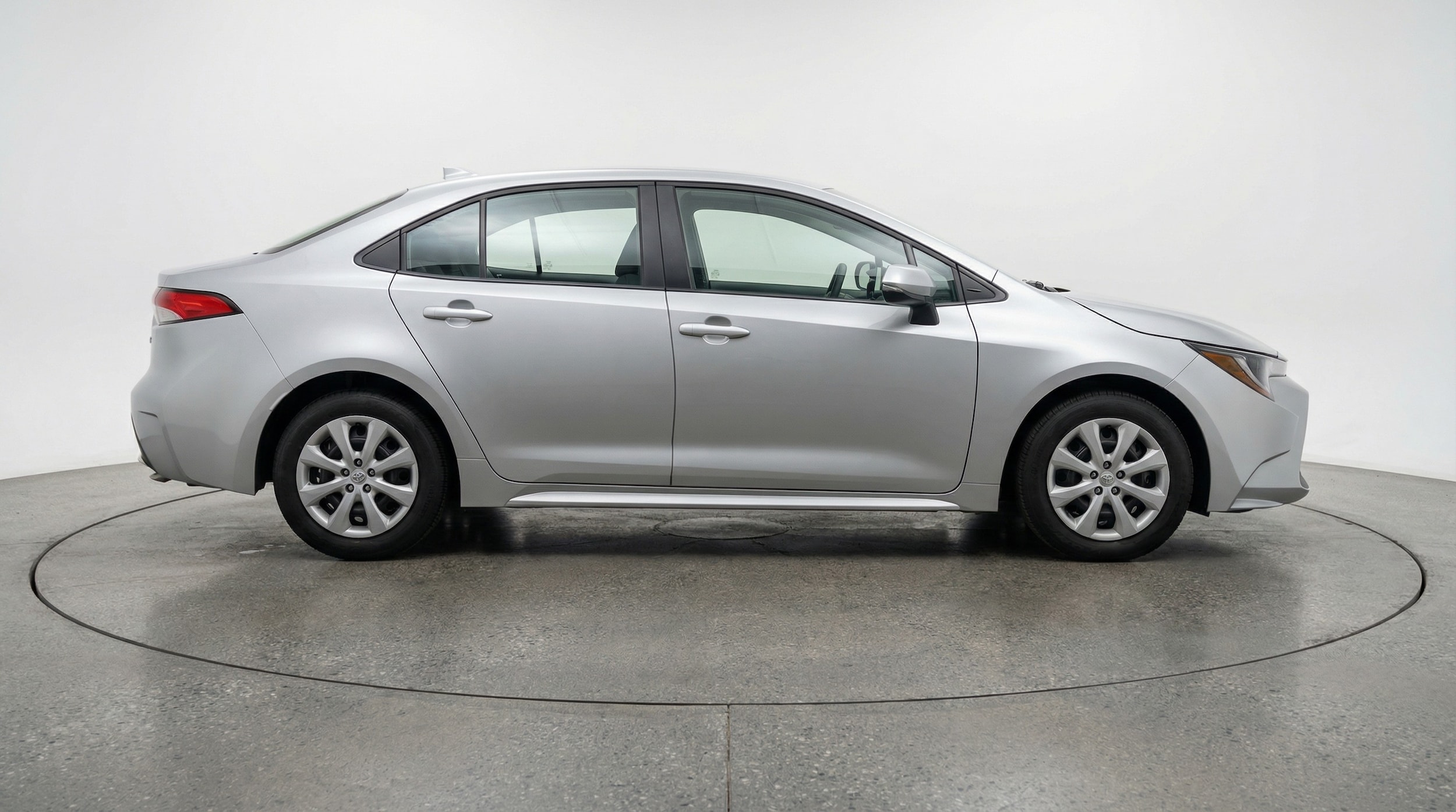 Thumbnail: 2025 Toyota Corolla - 8