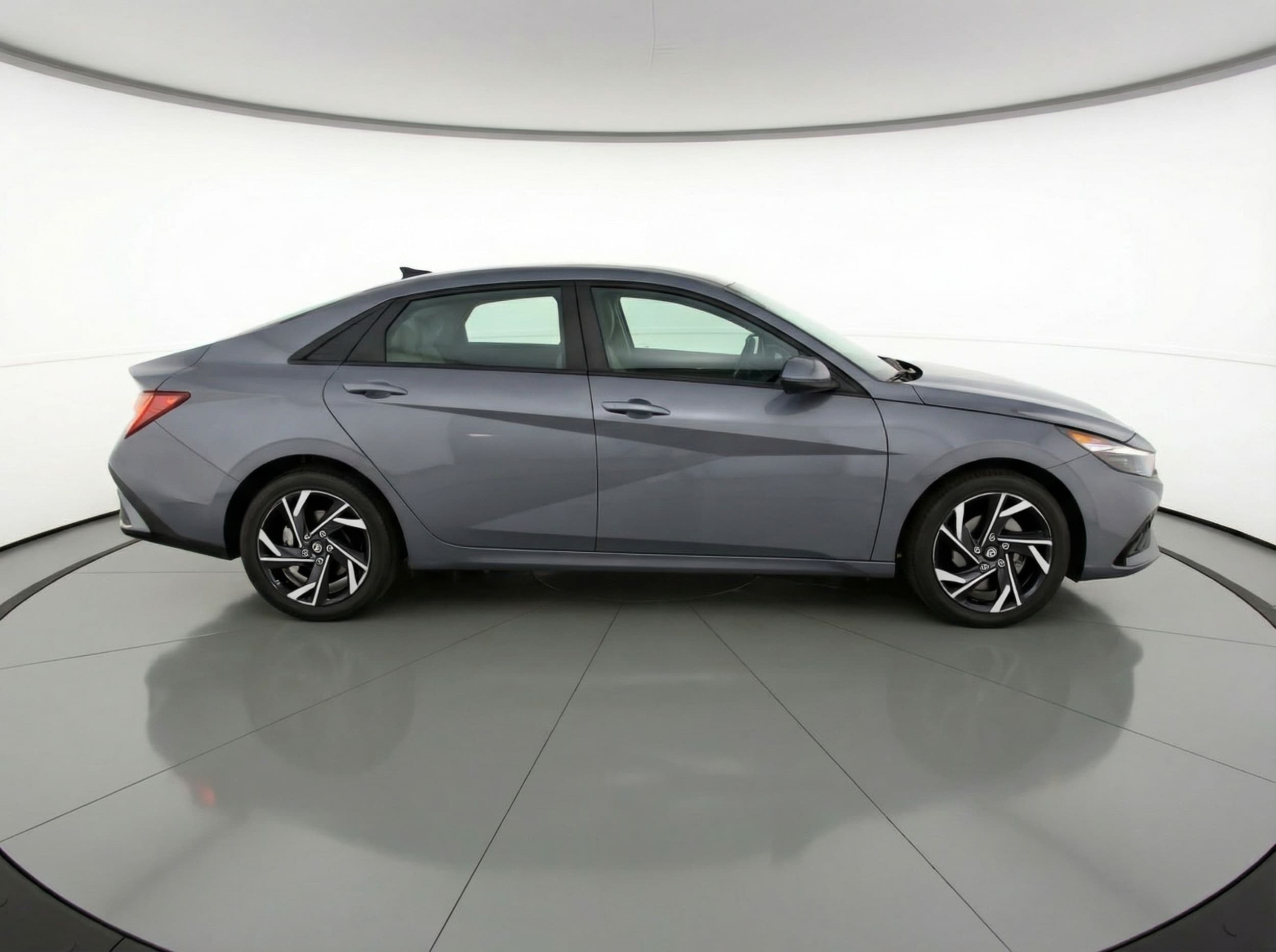 Thumbnail: 2025 Hyundai Elantra - 8