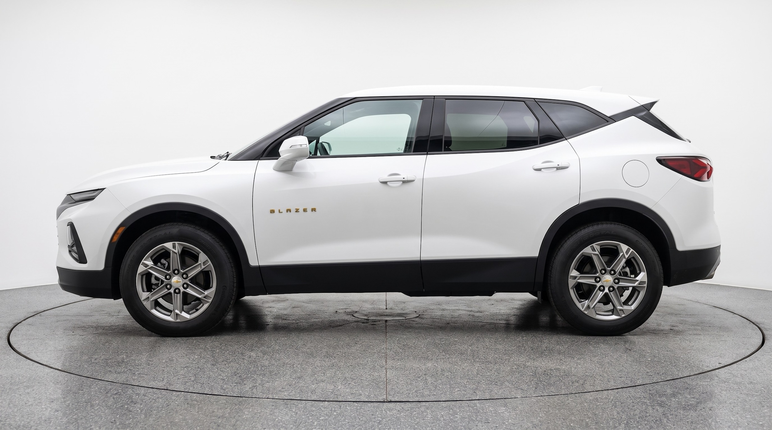 Thumbnail: 2025 Chevrolet Blazer - 4