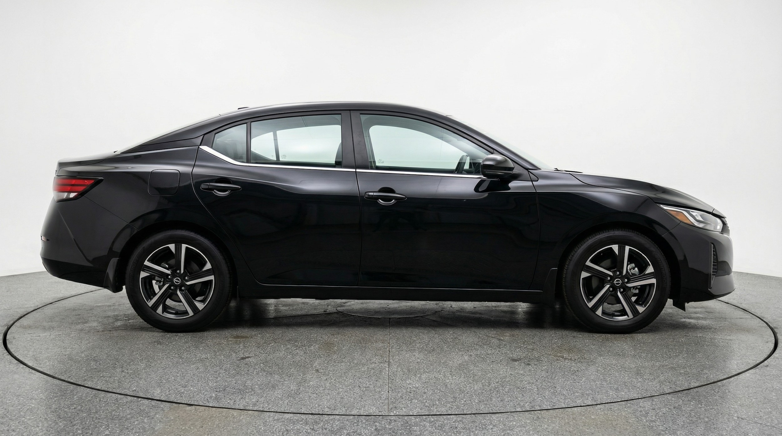 Thumbnail: 2025 Nissan Sentra - 8