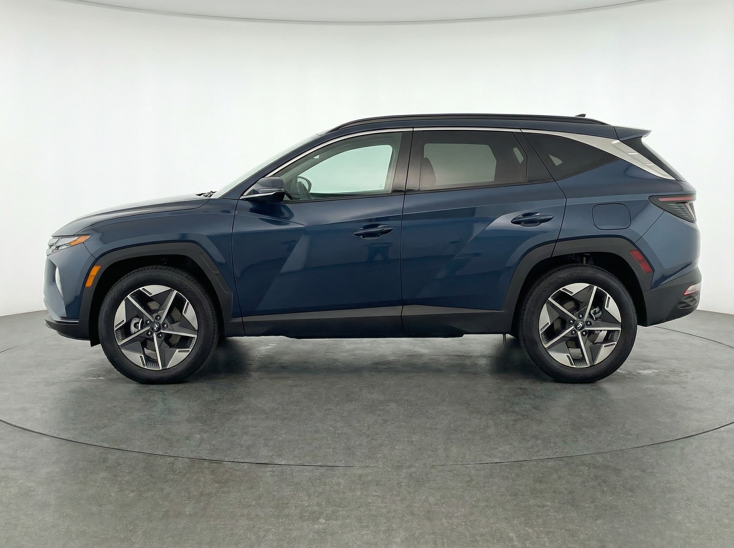 Thumbnail: 2025 Hyundai Tucson - 4