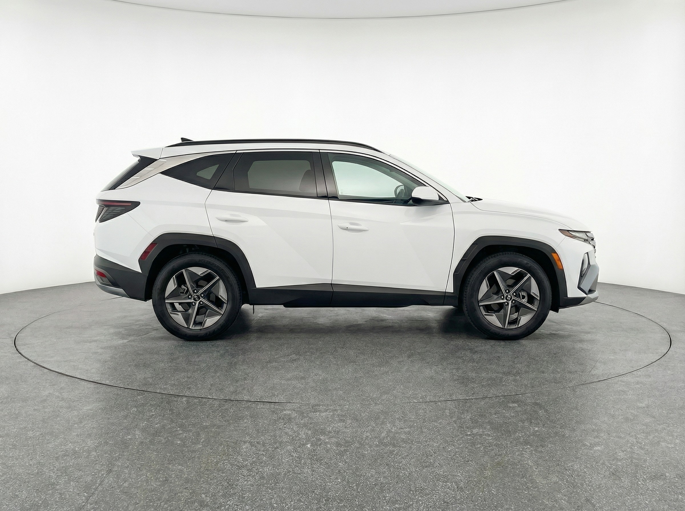 Thumbnail: 2025 Hyundai Tucson - 8