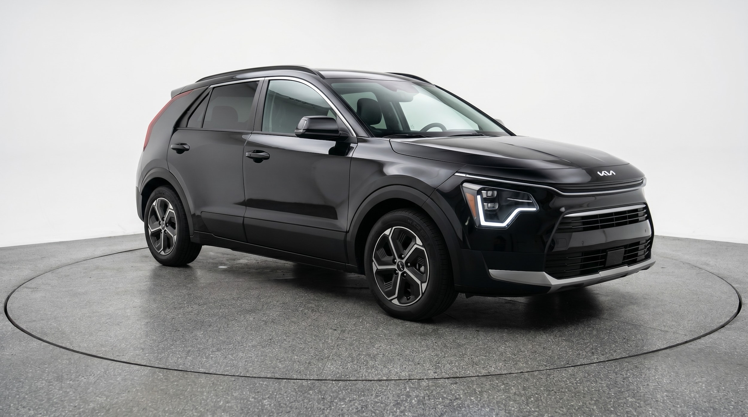 Thumbnail: 2026 Kia Niro - 1