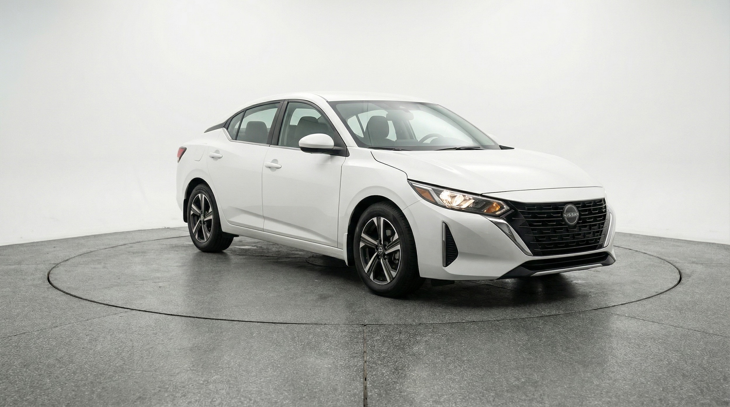 Thumbnail: 2025 Nissan Sentra - 1